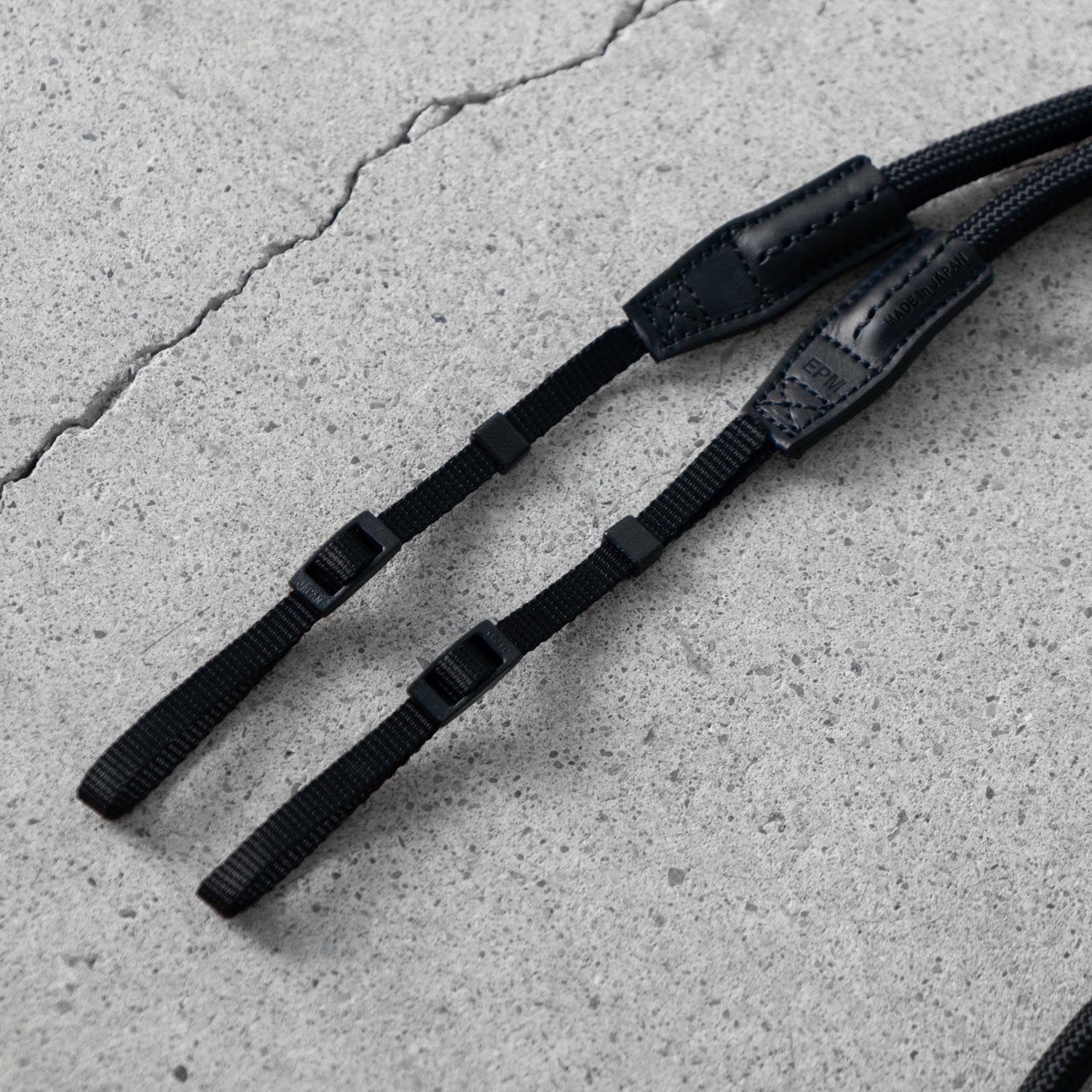 YOSEMITE CAMERA STRAP PRO LOOM <br>KARASU<br>ヨセミテ カメラストラップ プロ ルーム /カラス