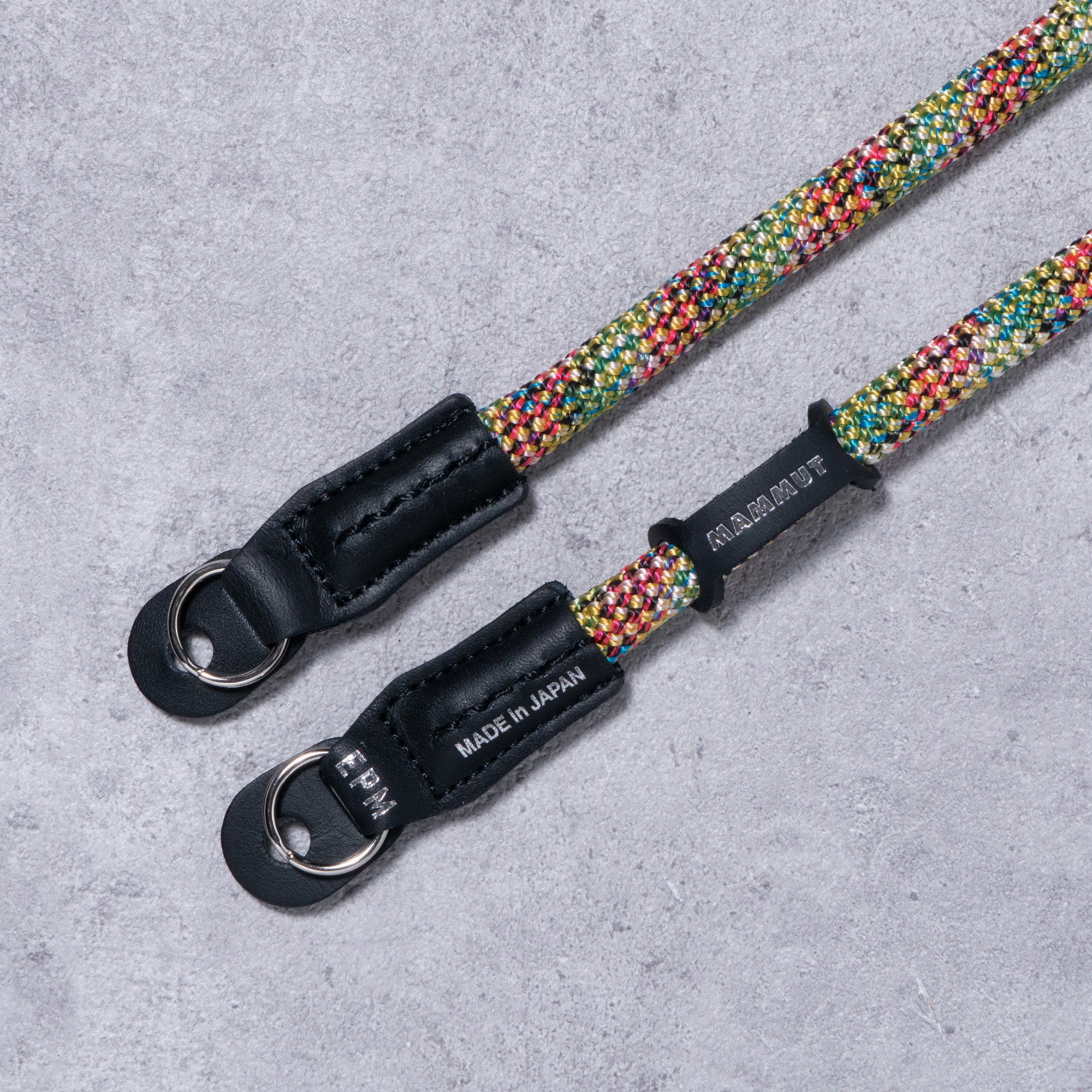 【MAMMUT EDITION】<br>YOSEMITE CAMERA STRAP<br> COSMIC GREEN<br>マムートエディション ヨセミテカメラ ストラップ / コズミック グリーン