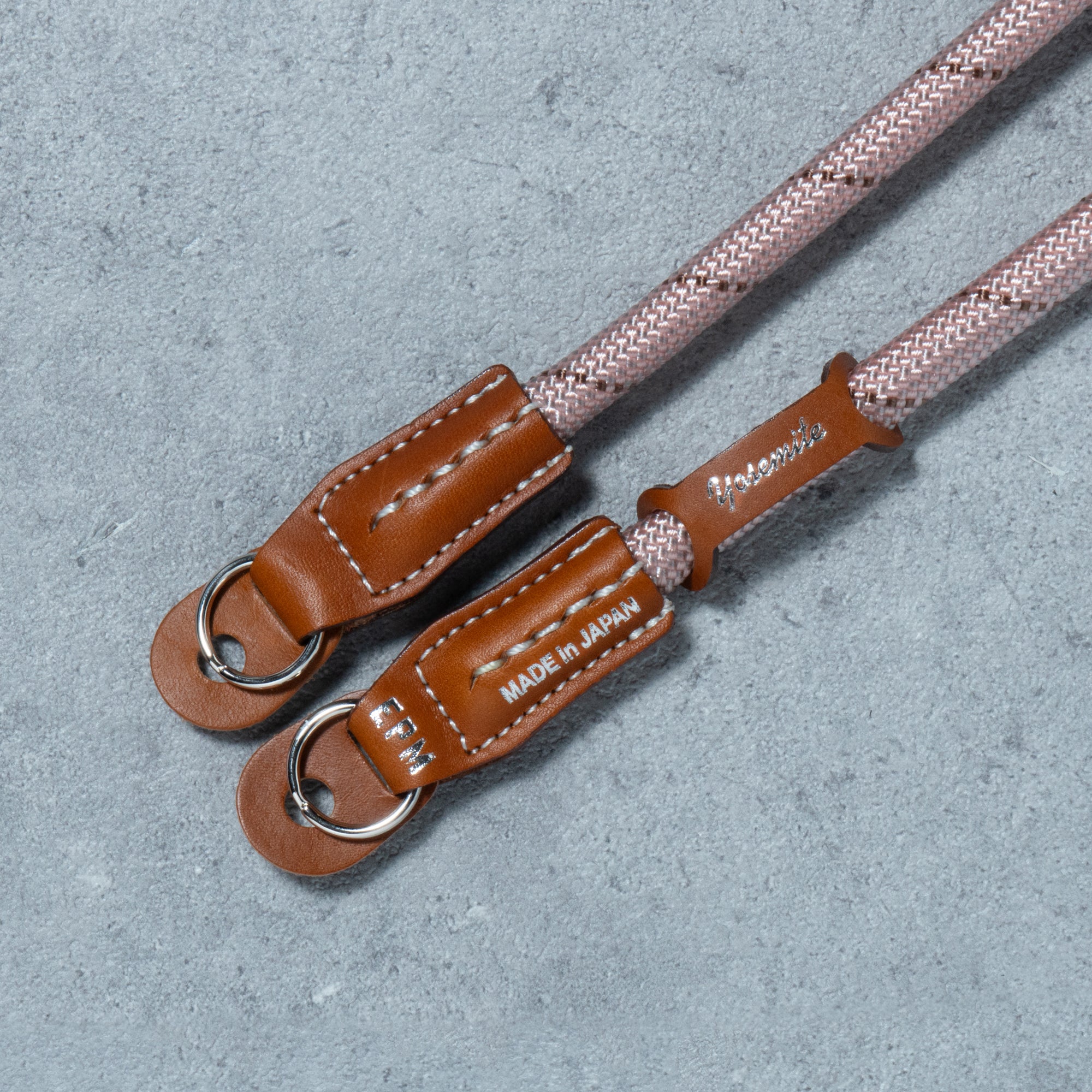 YOSEMITE CAMERA STRAP