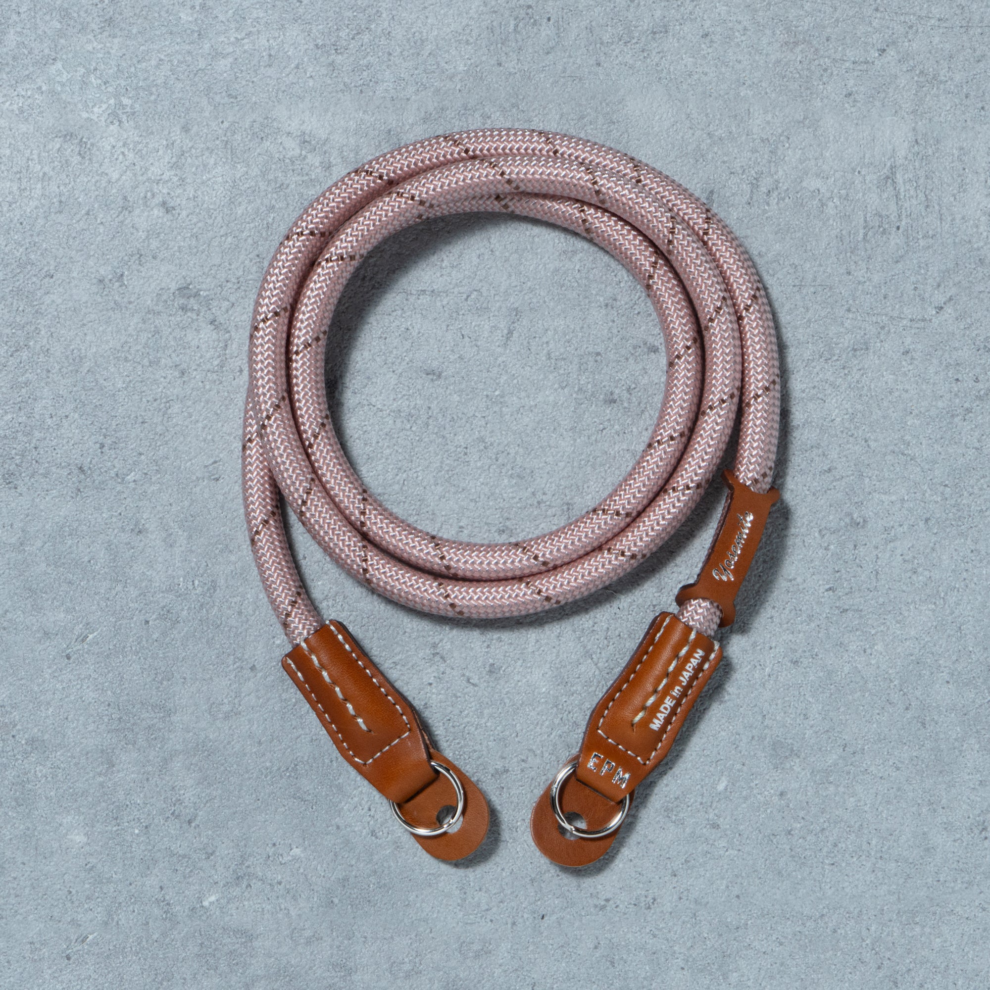YOSEMITE CAMERA STRAP