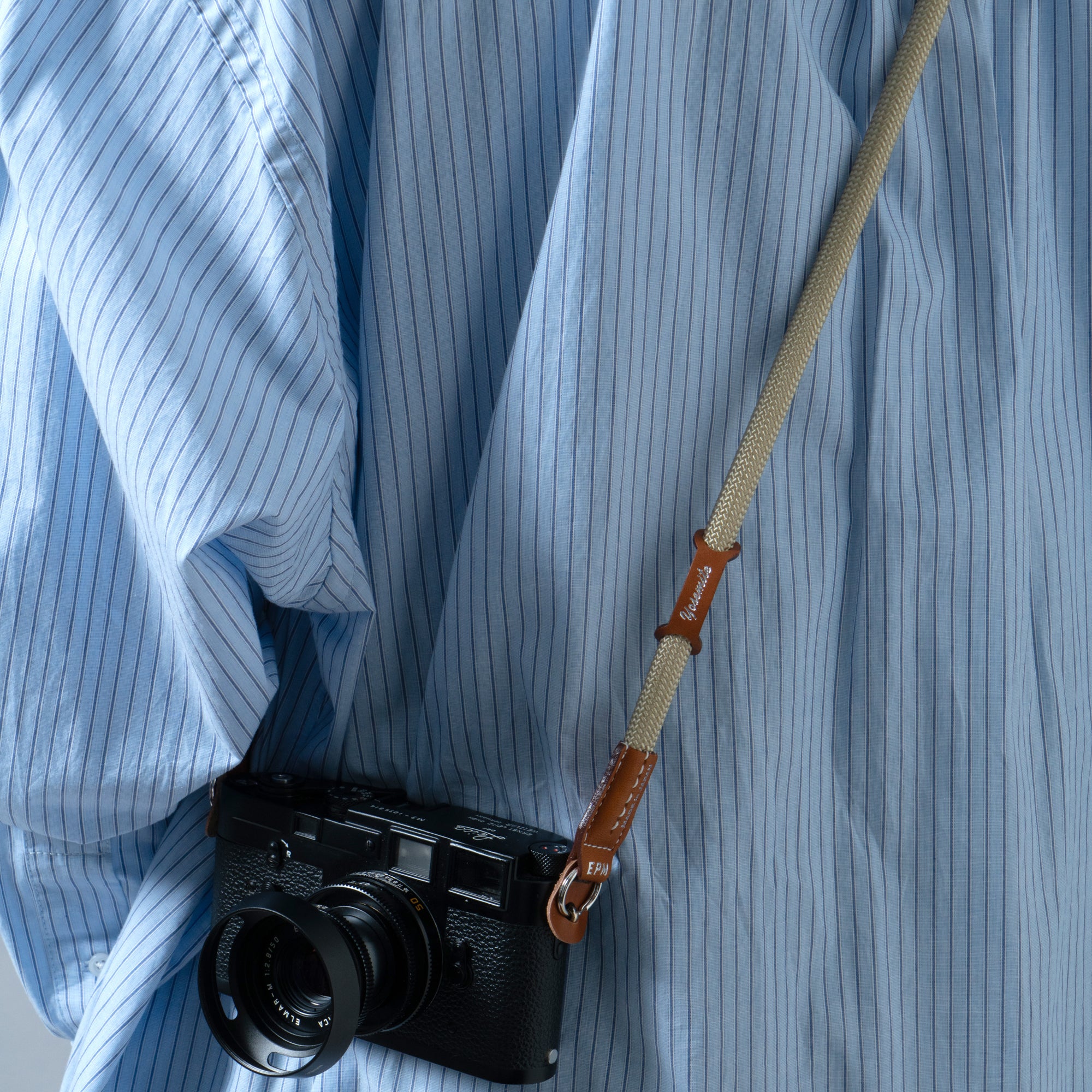 【ONLINE LIMITED】<br>YOSEMITE CAMERA STRAP <br>COYOTE<br>ヨセミテ カメラストラップ / コヨーテ