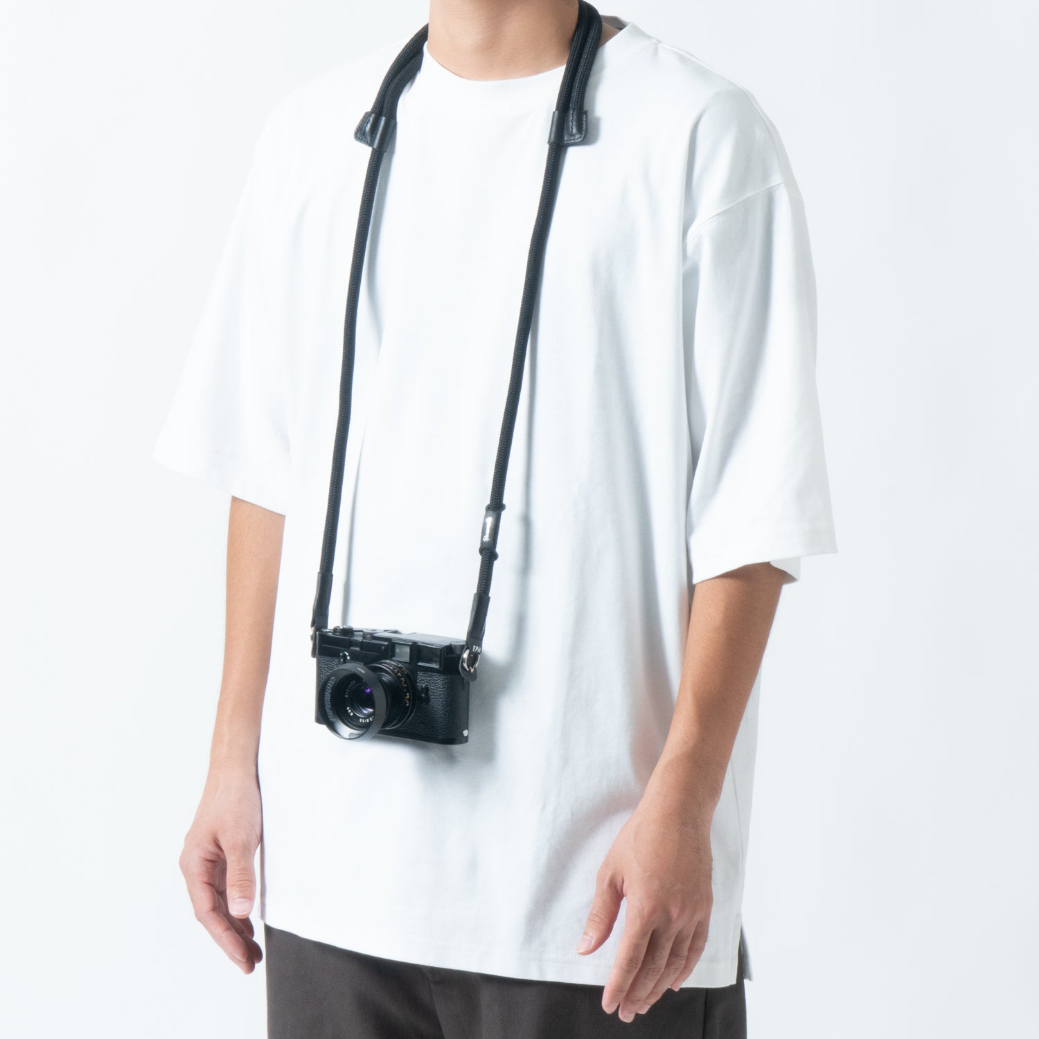 YOSEMITE ADJUSTMENT LEATHER CAMERA STRAP<br>MAD BLACK <br>ヨセミテ アジャストメントレザーカメラストラップ / マッドブラック