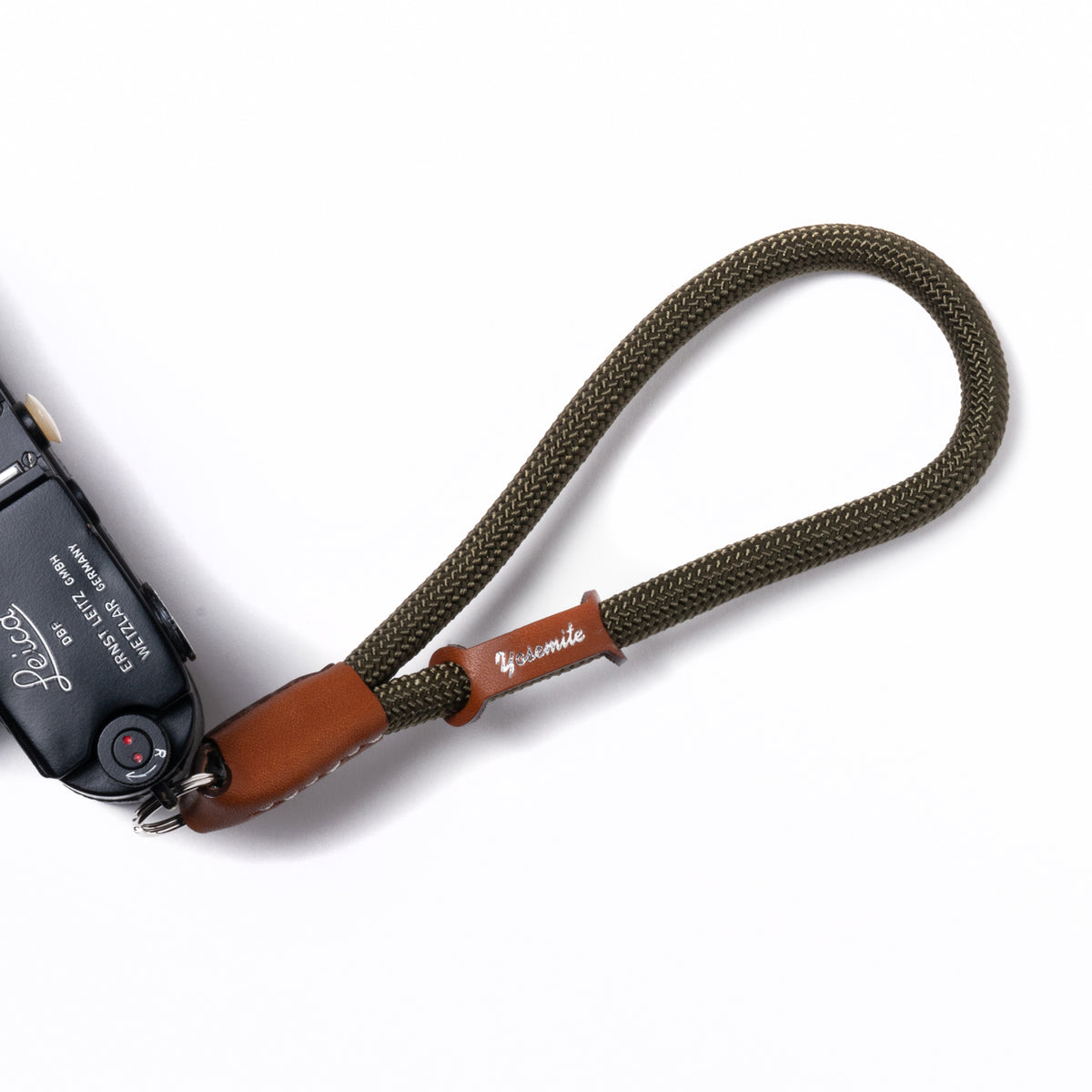 YOSEMITE CAMERA STRAP HANDLEHUNTER KHAKIヨセミテ カメラストラップ ハンドル / ハンターカーキ – 株式会社  smokey sunday