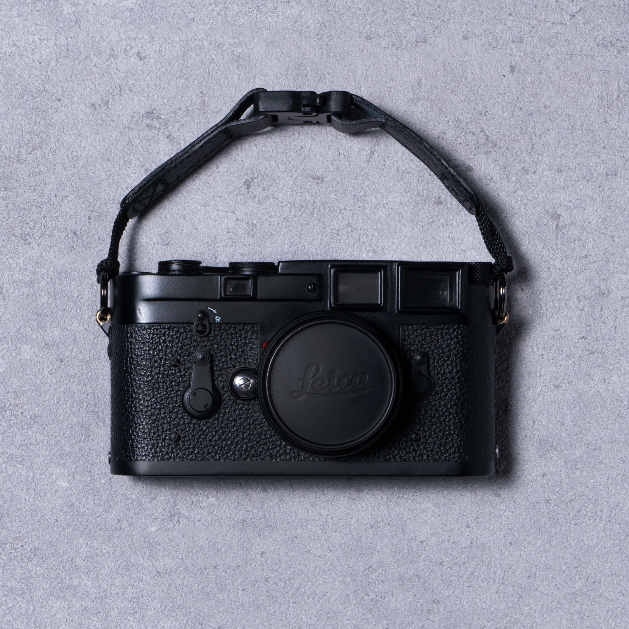 YOSEMITE CAMERA STRAP TOTEM <br>MAD BLACK<br>ヨセミテ カメラストラップ トーテム / マッドブラック