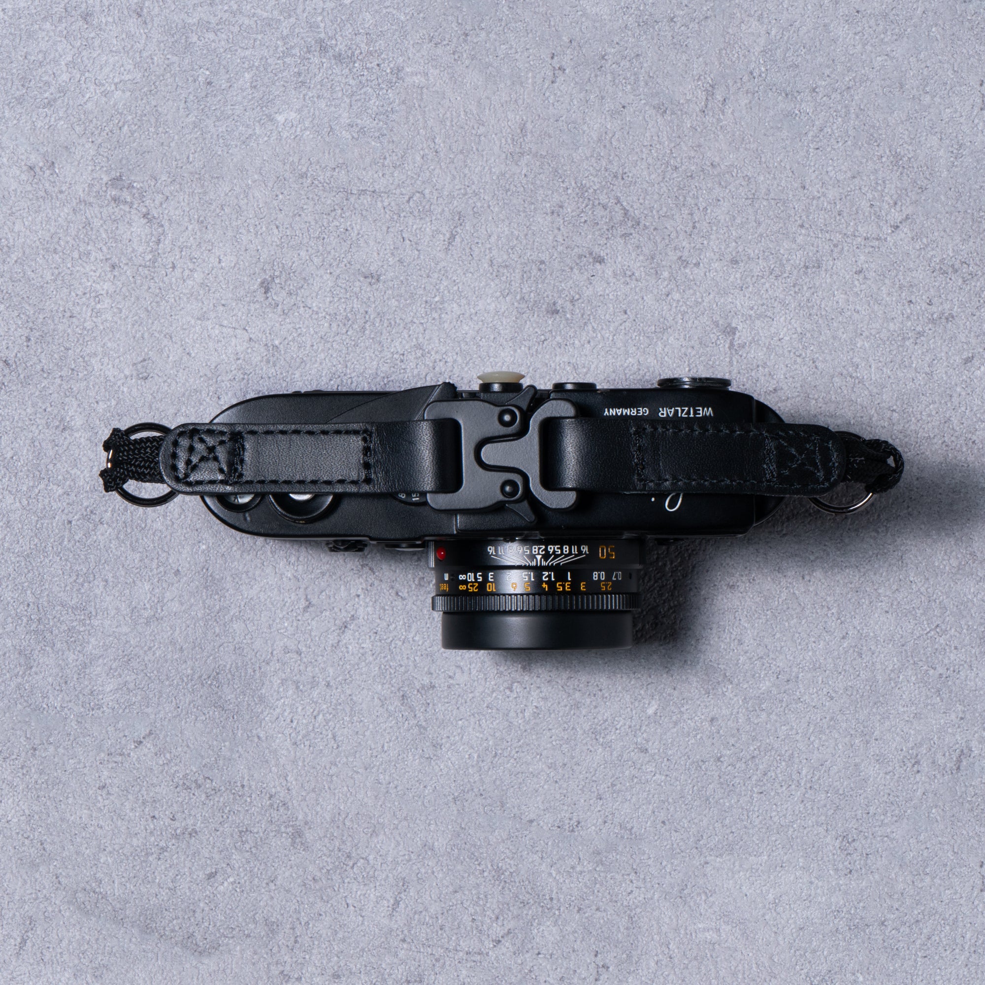 YOSEMITE CAMERA STRAP TOTEM <br>MAD BLACK<br>ヨセミテ カメラストラップ トーテム / マッドブラック