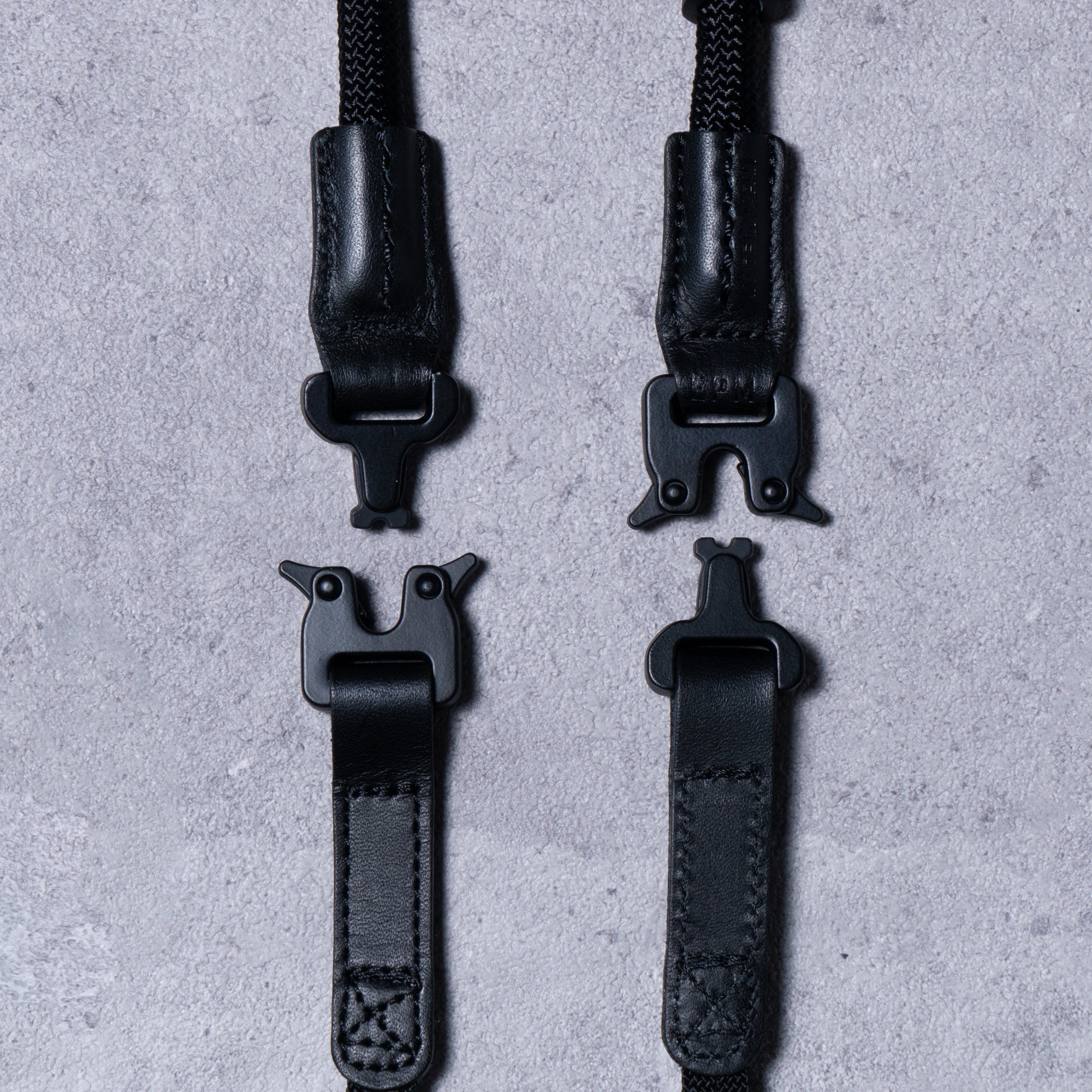 YOSEMITE CAMERA STRAP TOTEM <br>MAD BLACK<br>ヨセミテ カメラストラップ トーテム / マッドブラック
