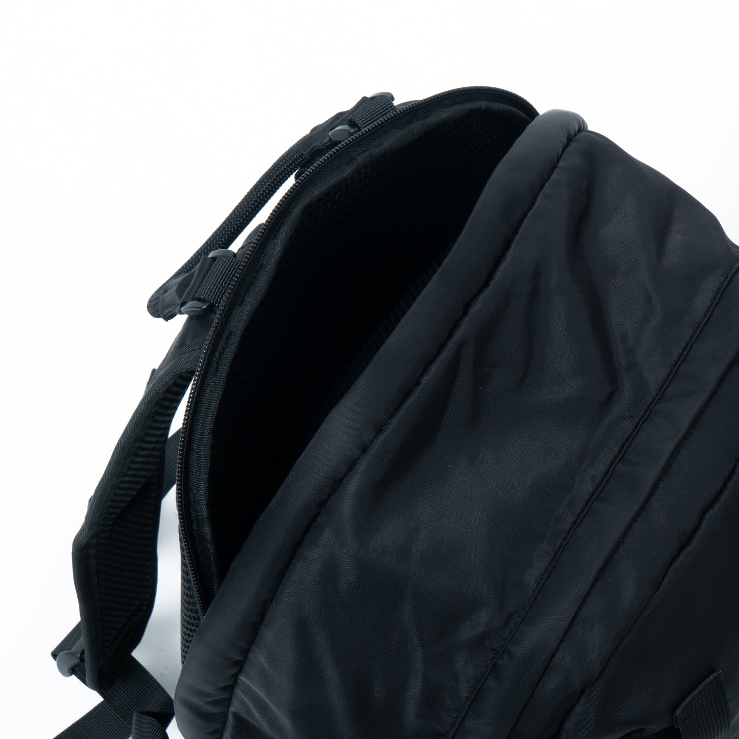 YOSEMITE EXPANDER BACK PACK/BLACK