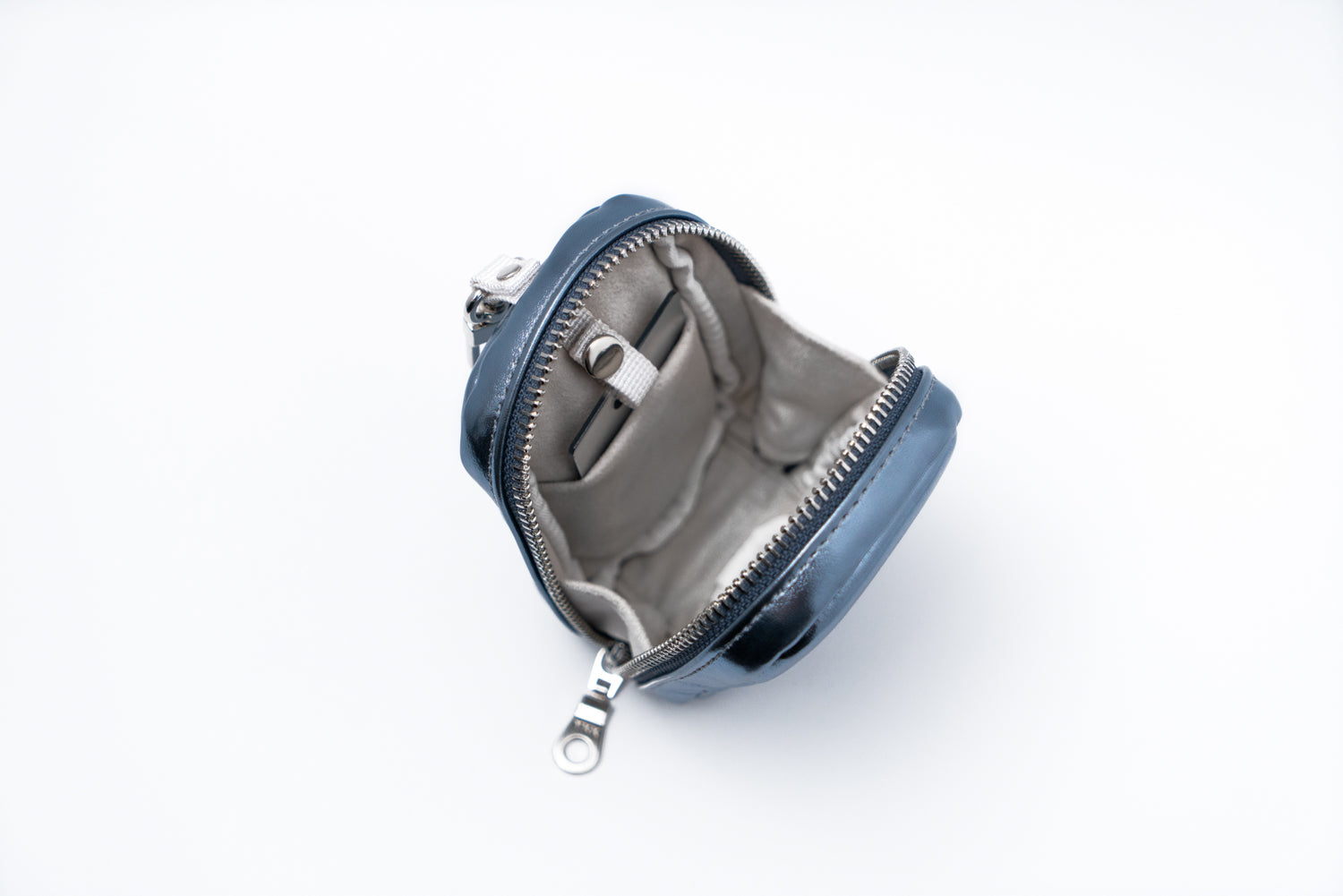 SMAST MIRROR POUCH / METALLIC BLUE