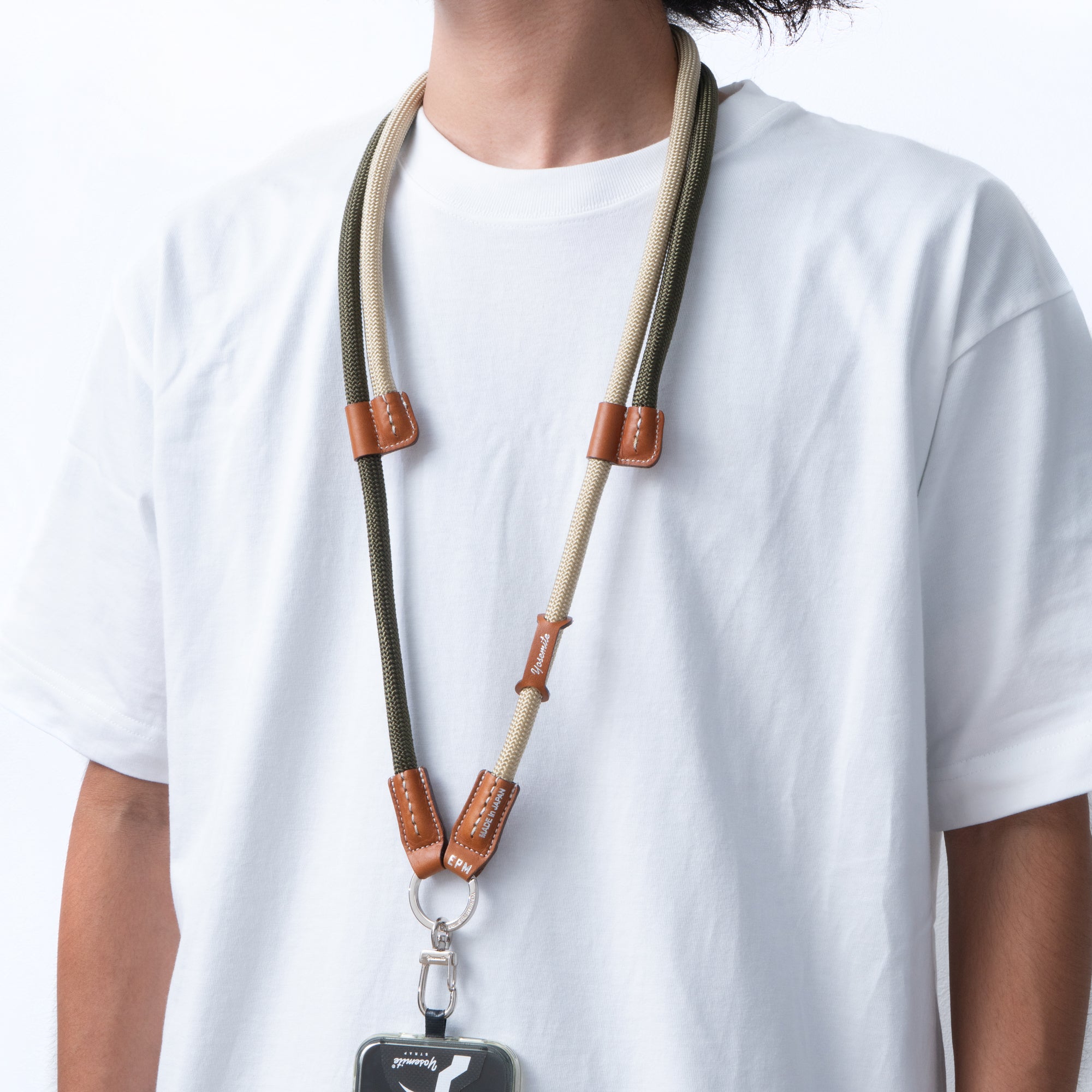 YOSEMITE MOBILE STRAP ADJUSTMENT LEATHER<br>MILITARY / COYOTE<br>ヨセミテ モバイルストラップ アジャストメント レザー<br>ミリタリー / コヨーテ