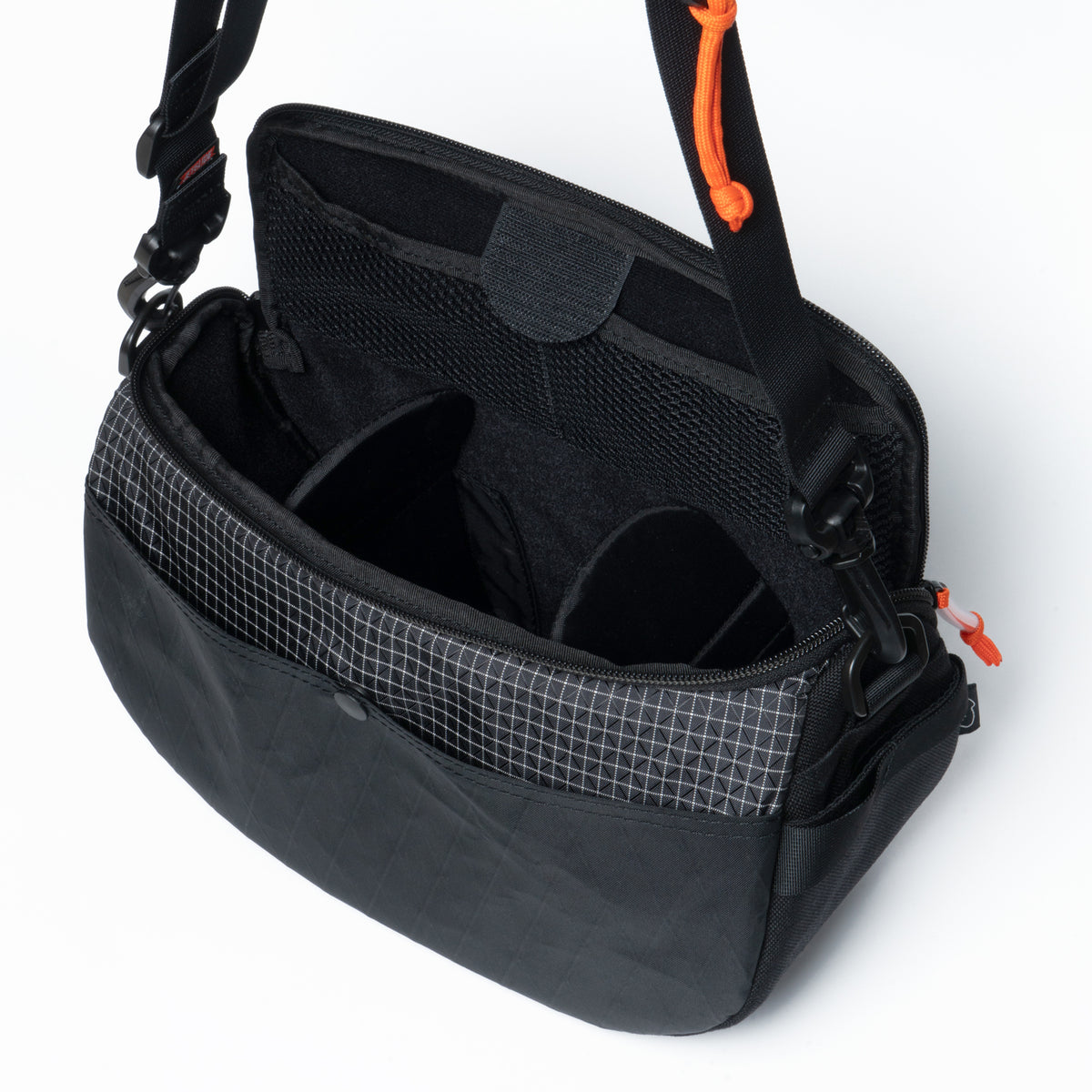 【Online limited】YOSEMITE TRIPPIN CAMERA BAG/BLACK