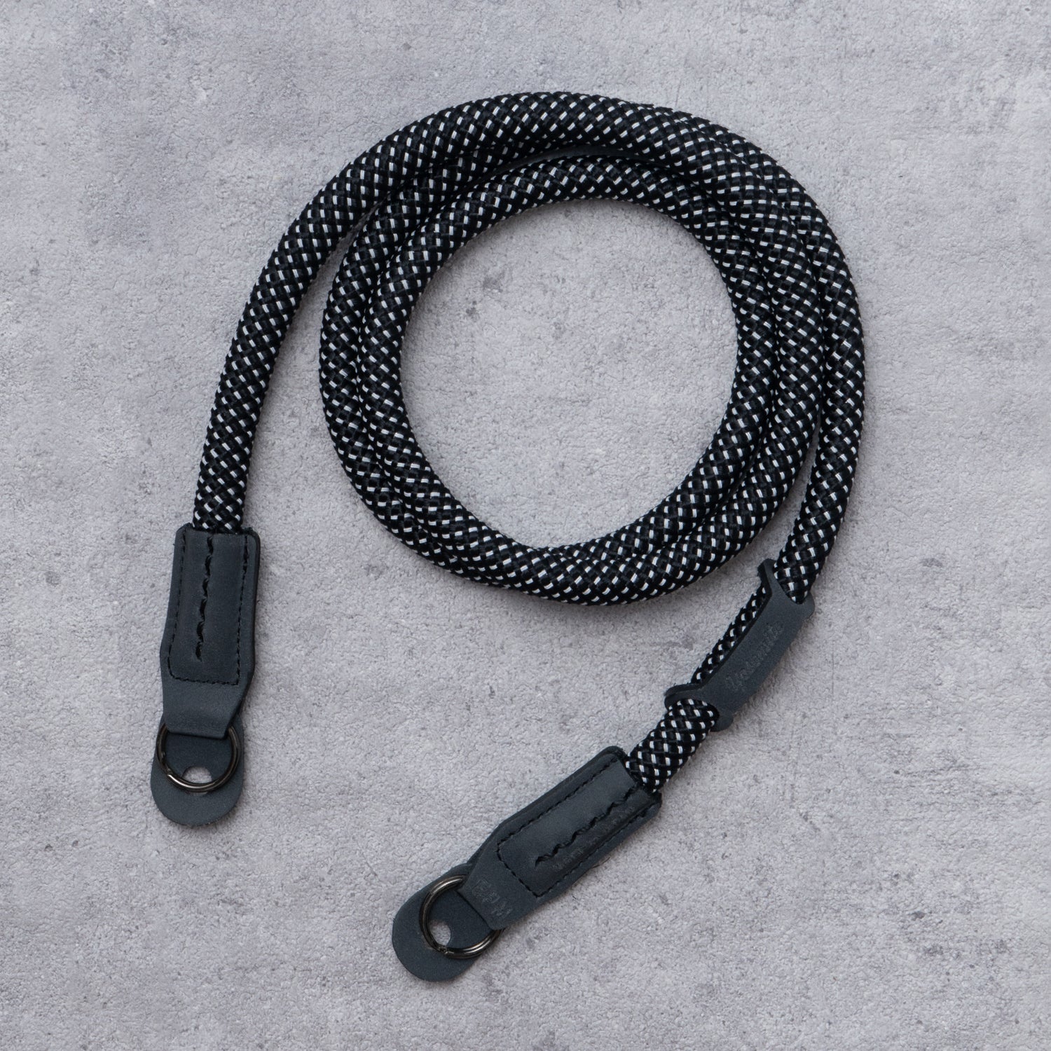 YOSEMITE CAMERA STRAP REFLECT
