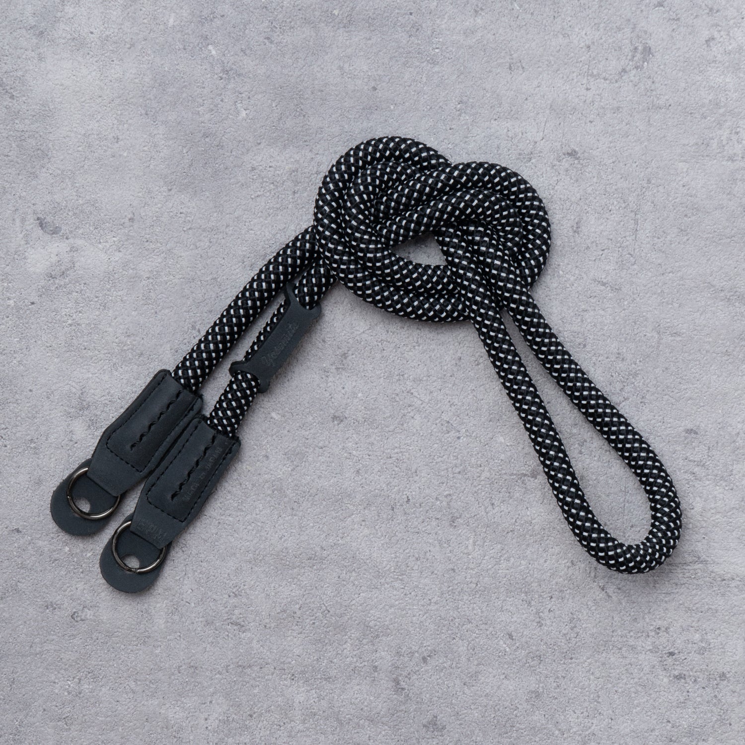 YOSEMITE CAMERA STRAP REFLECT <br>NIGHT GLOW