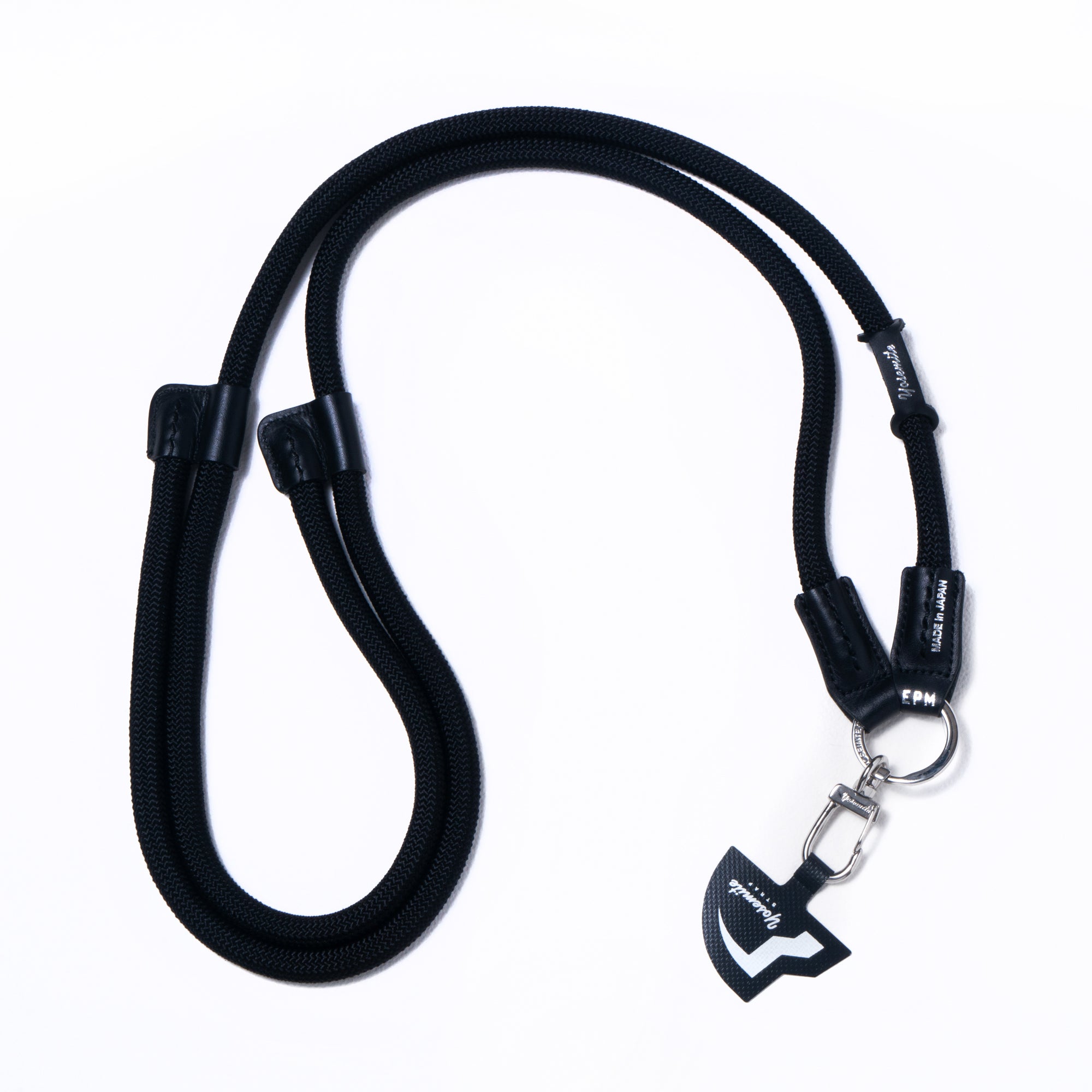 YOSEMITE MOBILE STRAP ADJUSTMENT LEATHER<br>MAD BLACK<br>ヨセミテ モバイルストラップ アジャストメント レザー<br>マッドブラック