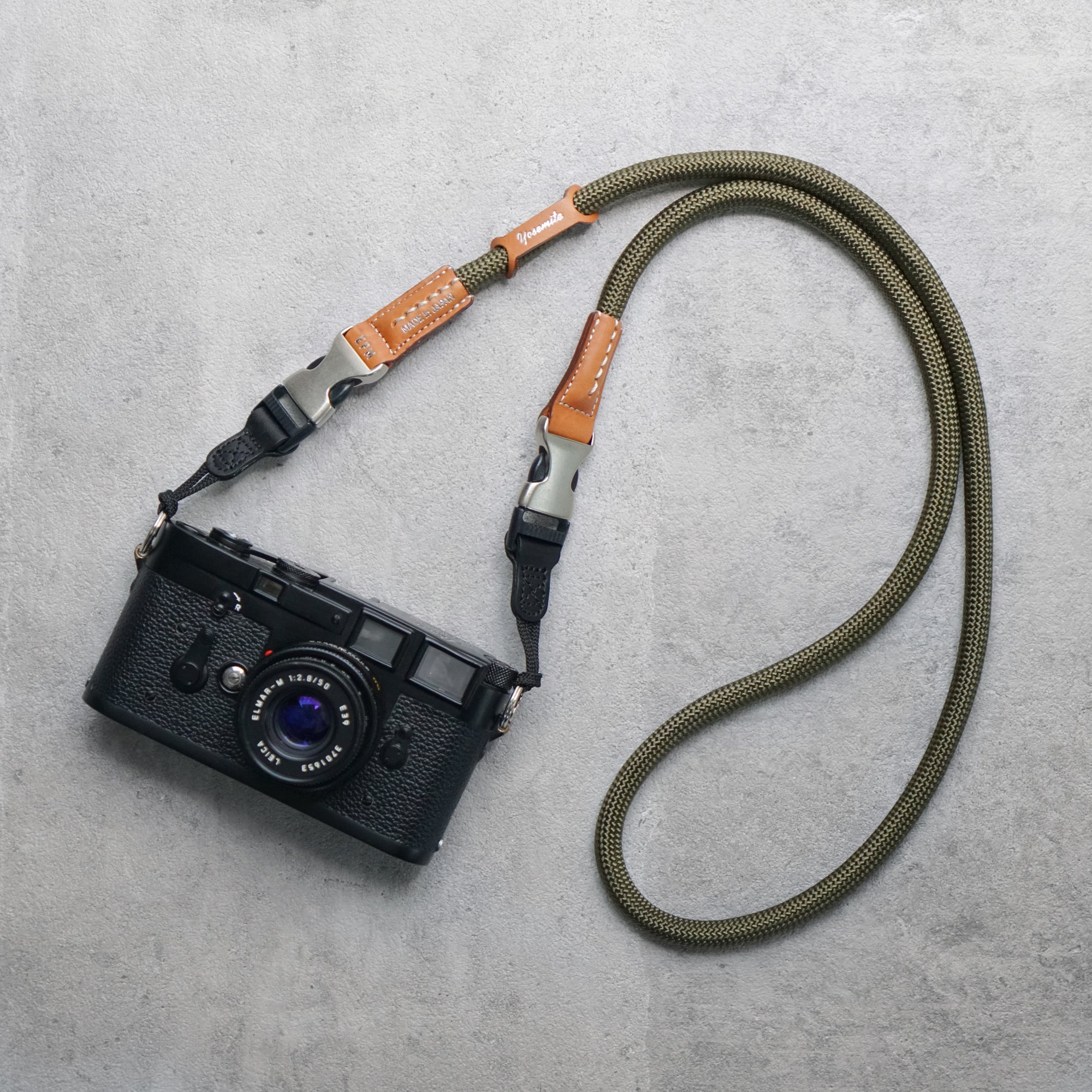 YOSEMITE CAMERA STRAP PRO <br>HUNTER KHAKI<br>ヨセミテ カメラストラップ プロ / ハンターカーキ