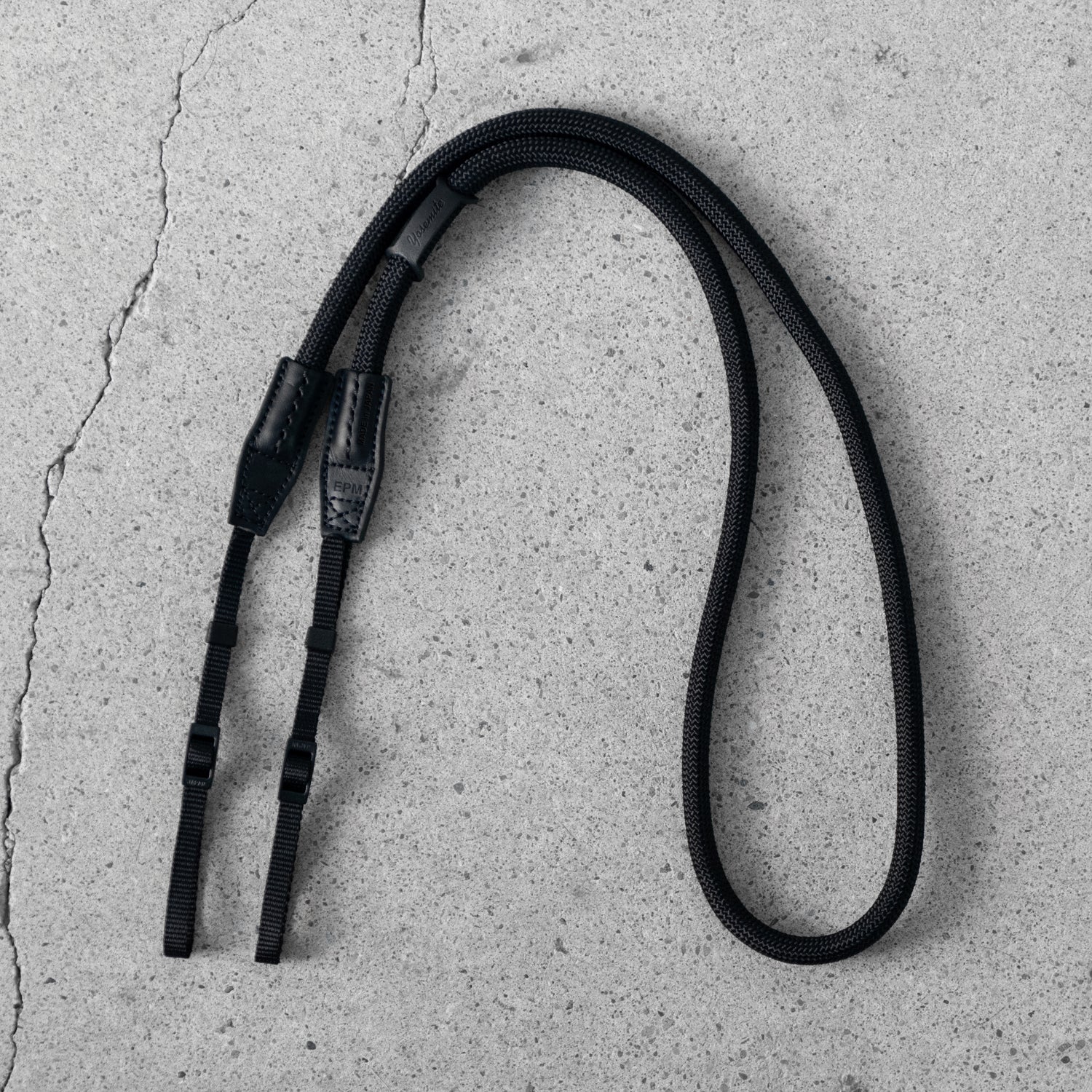 YOSEMITE CAMERA STRAP PRO LOOM <br>KARASU<br>ヨセミテ カメラストラップ プロ ルーム /カラス
