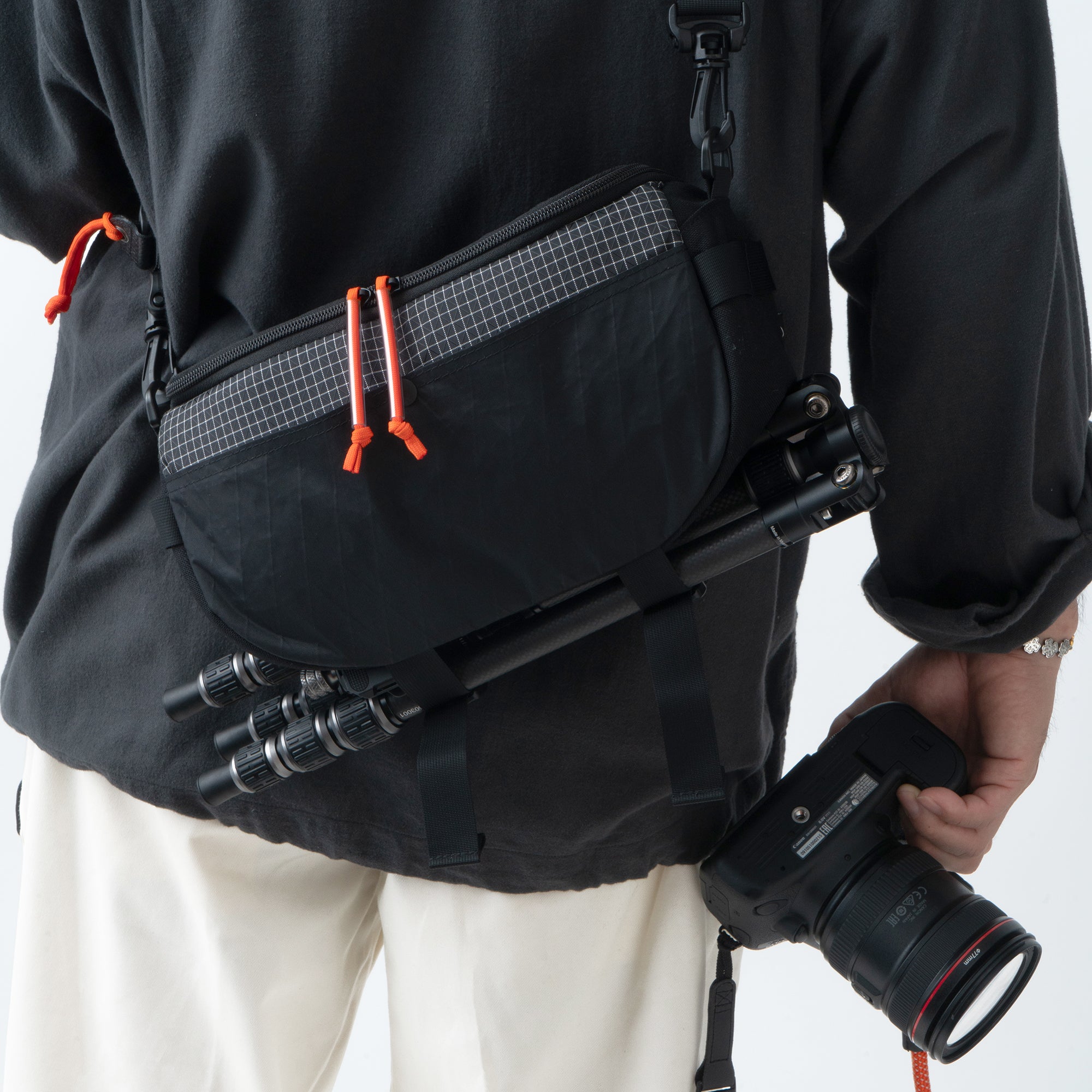 YOSEMITE TRIPPIN CAMERA BAG/BLACK