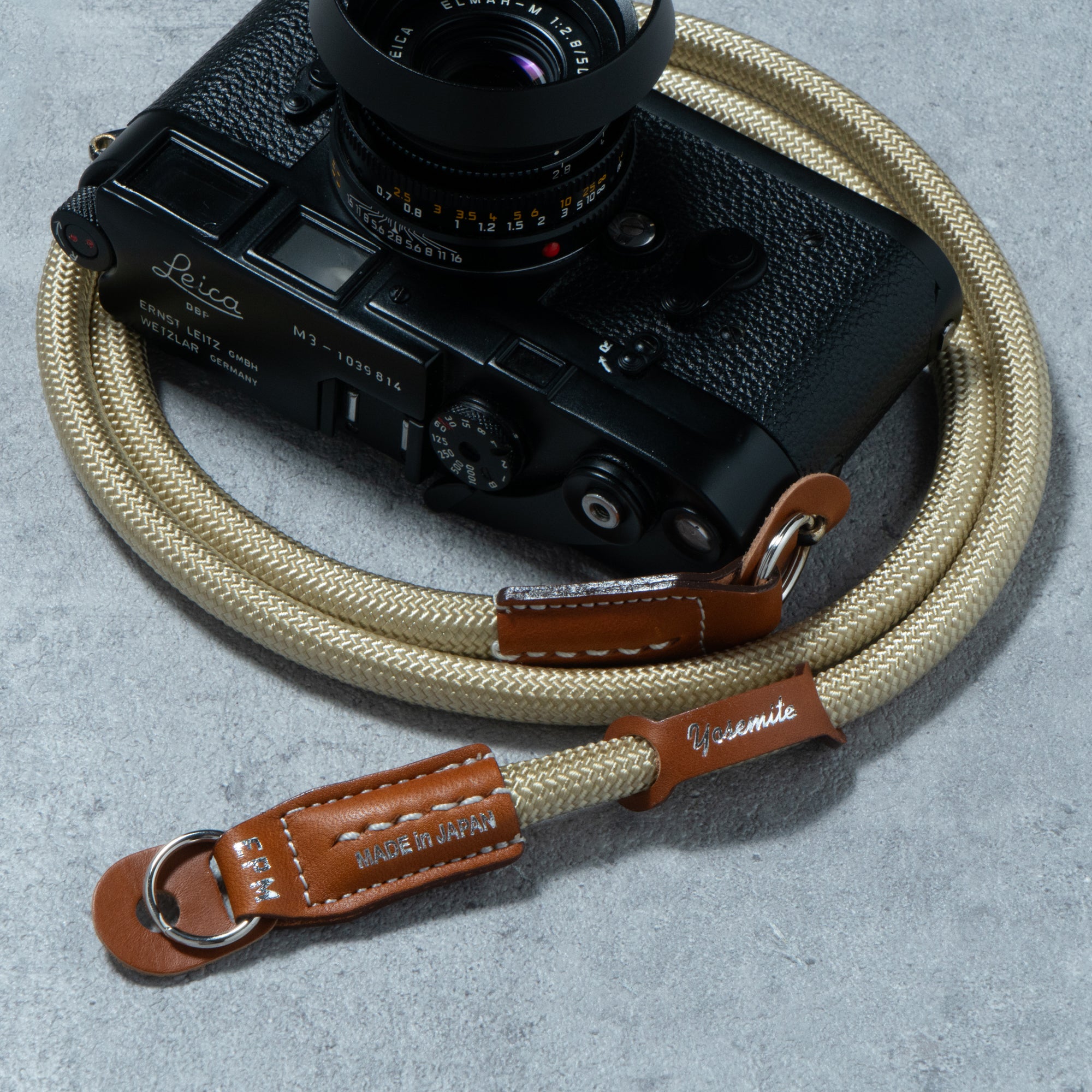 【ONLINE LIMITED】<br>YOSEMITE CAMERA STRAP <br>COYOTE<br>ヨセミテ カメラストラップ / コヨーテ