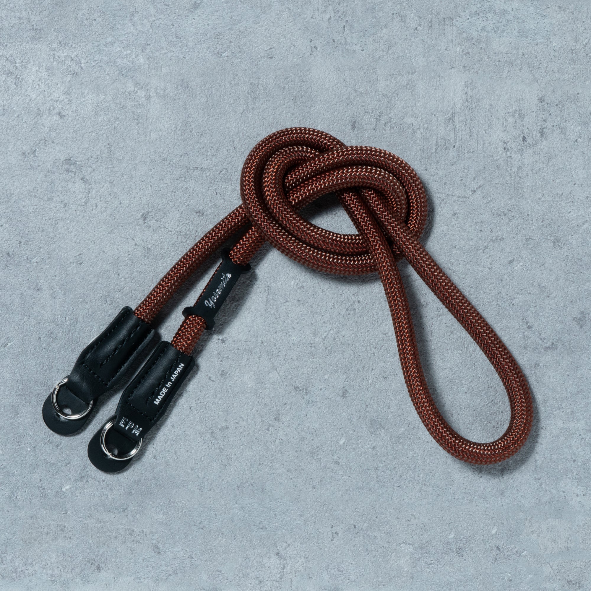 YOSEMITE CAMERA STRAP <br>BRICK BROWN<br>ヨセミテ カメラストラップ / ブリックブラウン