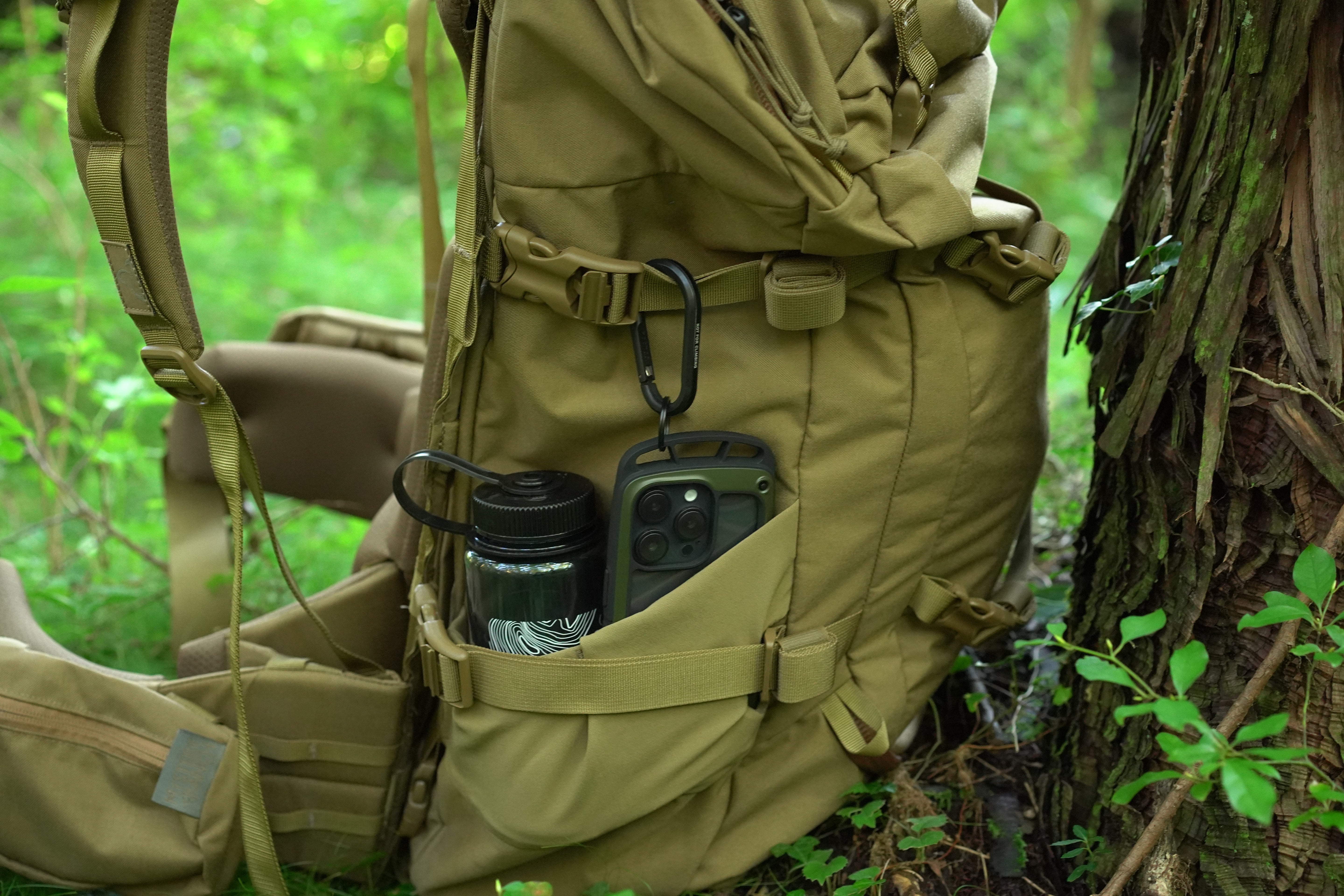 ROOT CO. / 【iPhone14Pro専用】GRAVITY Shock Resist Case Elk.