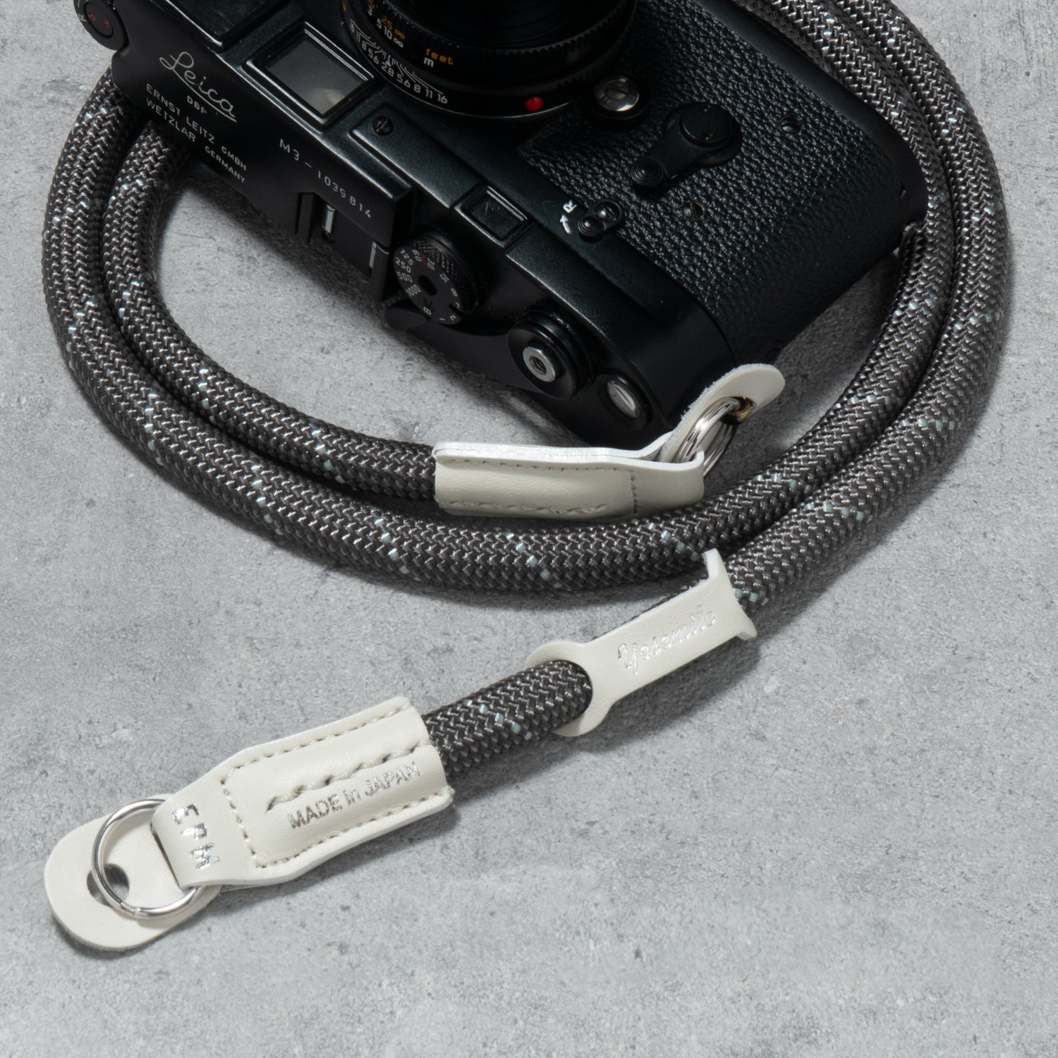 YOSEMITE CAMERA STRAP