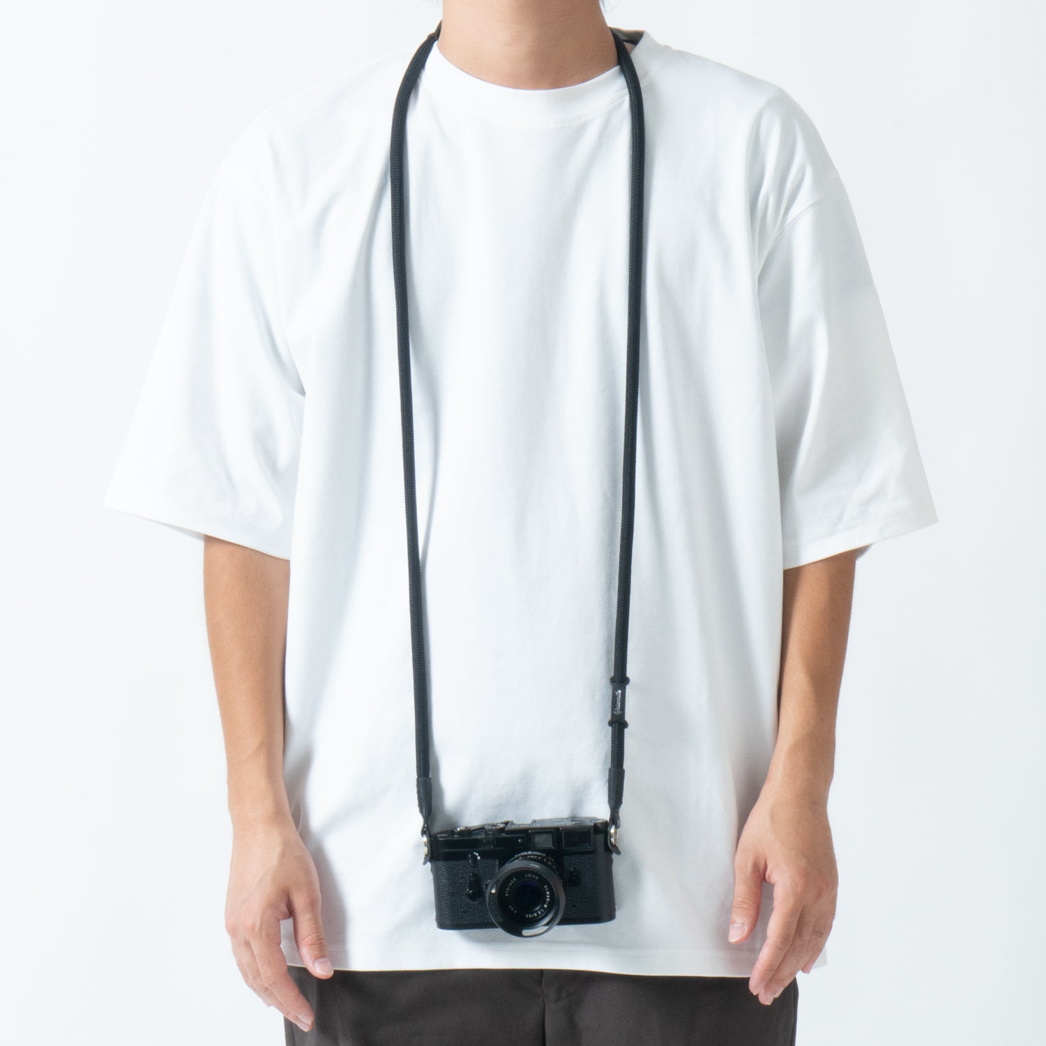 YOSEMITE ADJUSTMENT  LEATHER CAMERA STRAP<br>MAD BLACK <br>ヨセミテ アジャストメントレザーカメラストラップ / マッドブラック