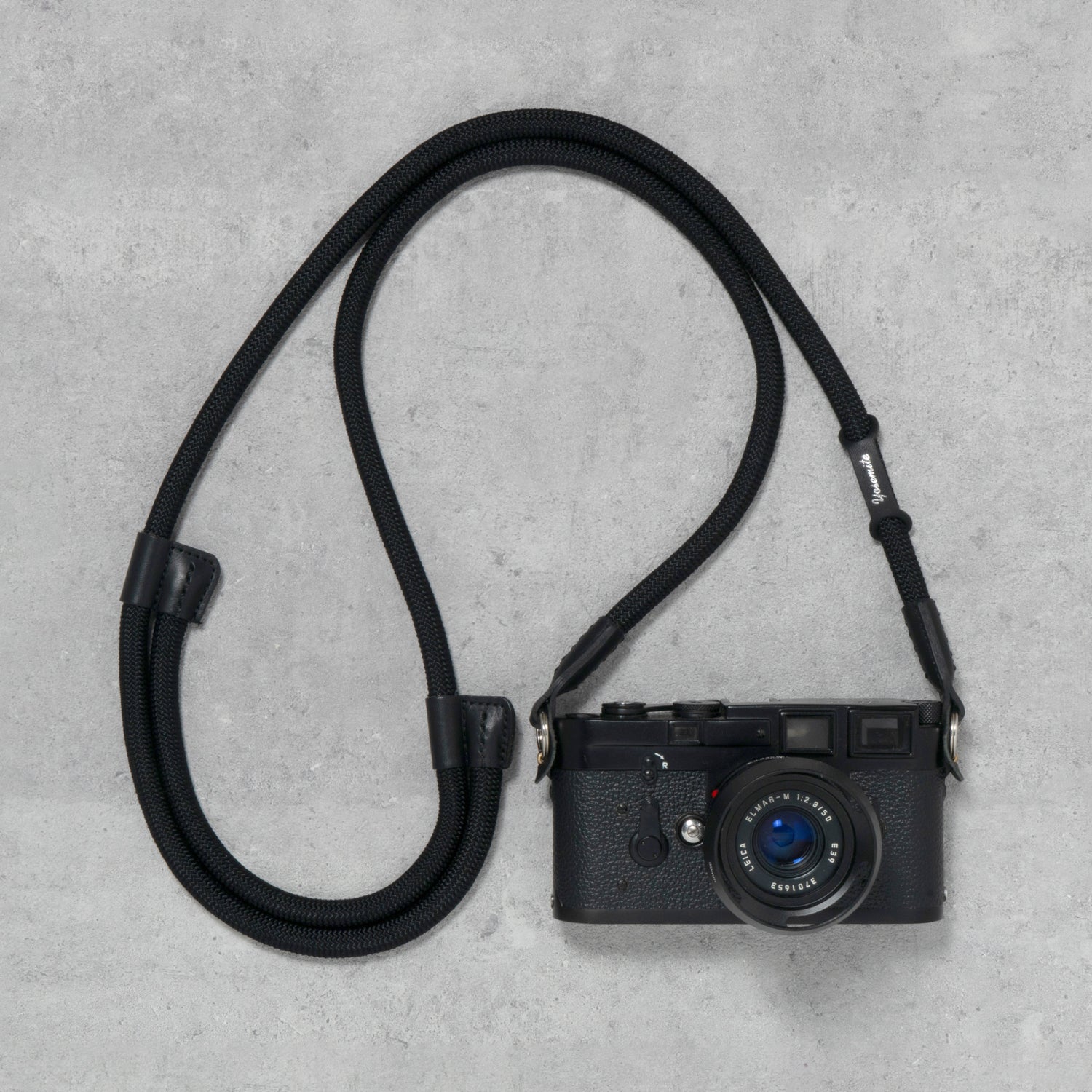 YOSEMITE ADJUSTMENT  LEATHER CAMERA STRAP<br>MAD BLACK <br>ヨセミテ アジャストメントレザーカメラストラップ / マッドブラック