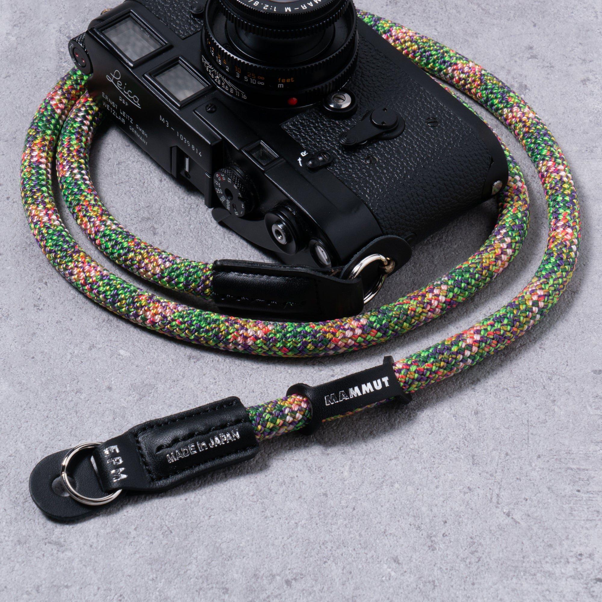 MAMMUT EDITION】YOSEMITE CAMERA STRAP COSMIC GREENマムートエディション ヨセミテカメラ ス –  株式会社 smokey sunday