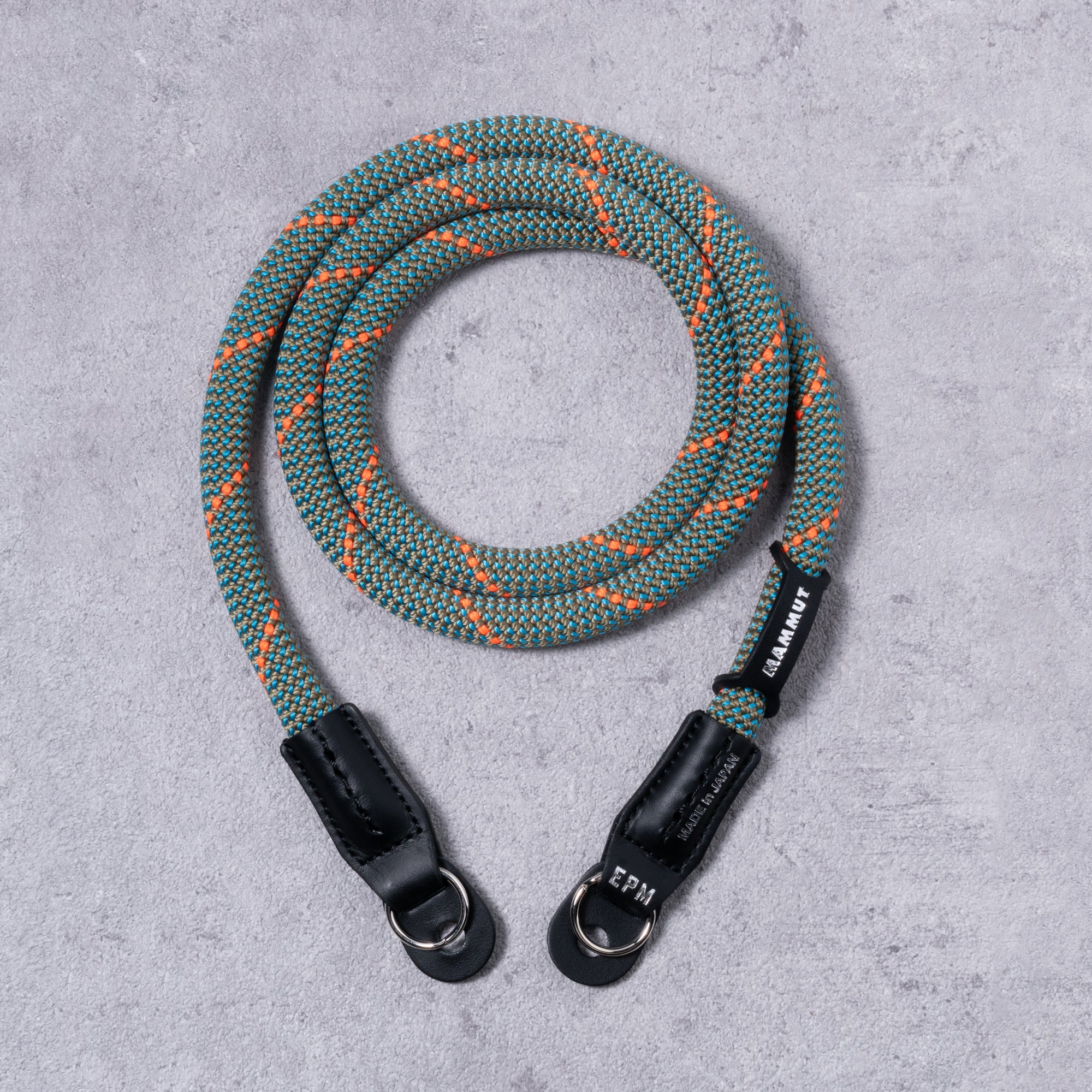 MAMMUT EDITION】YOSEMITE CAMERA STRAP MOUNTAIN TURQUOISEマムートエディション ヨセミ –  株式会社 smokey sunday