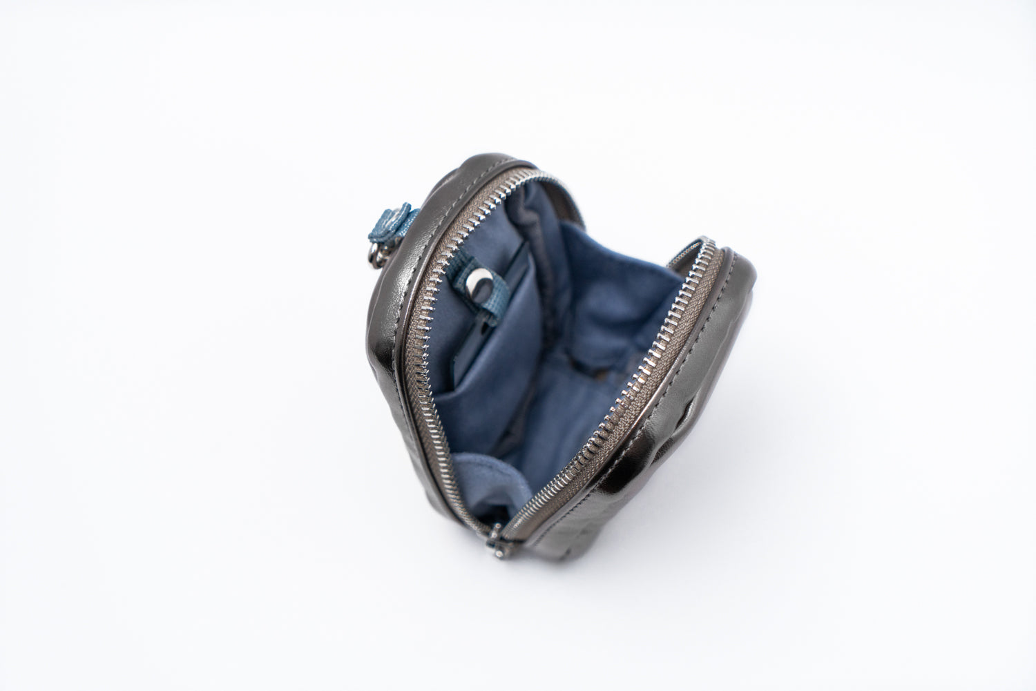 SMAST MIRROR POUCH / METALLIC GRAY