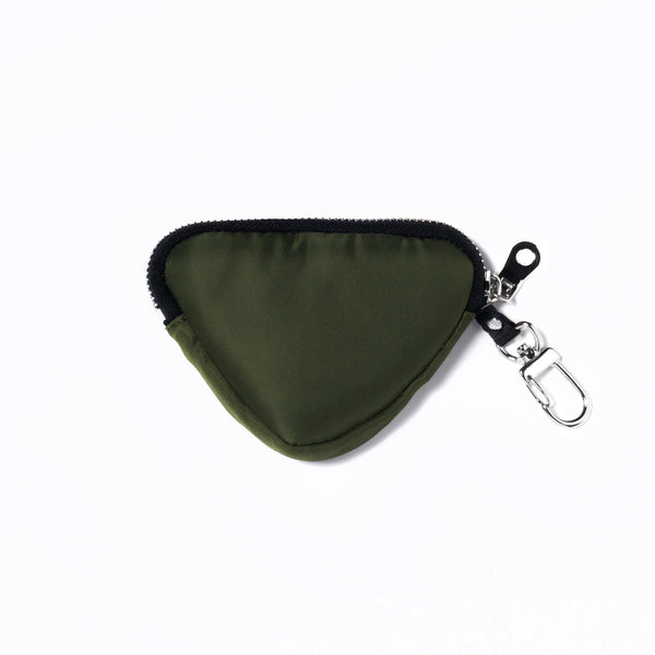 YOSEMITE TRIANGLE COIN CASE<BR>KHAKI<br>ヨセミテ トライアングル コインケース<br>カーキ