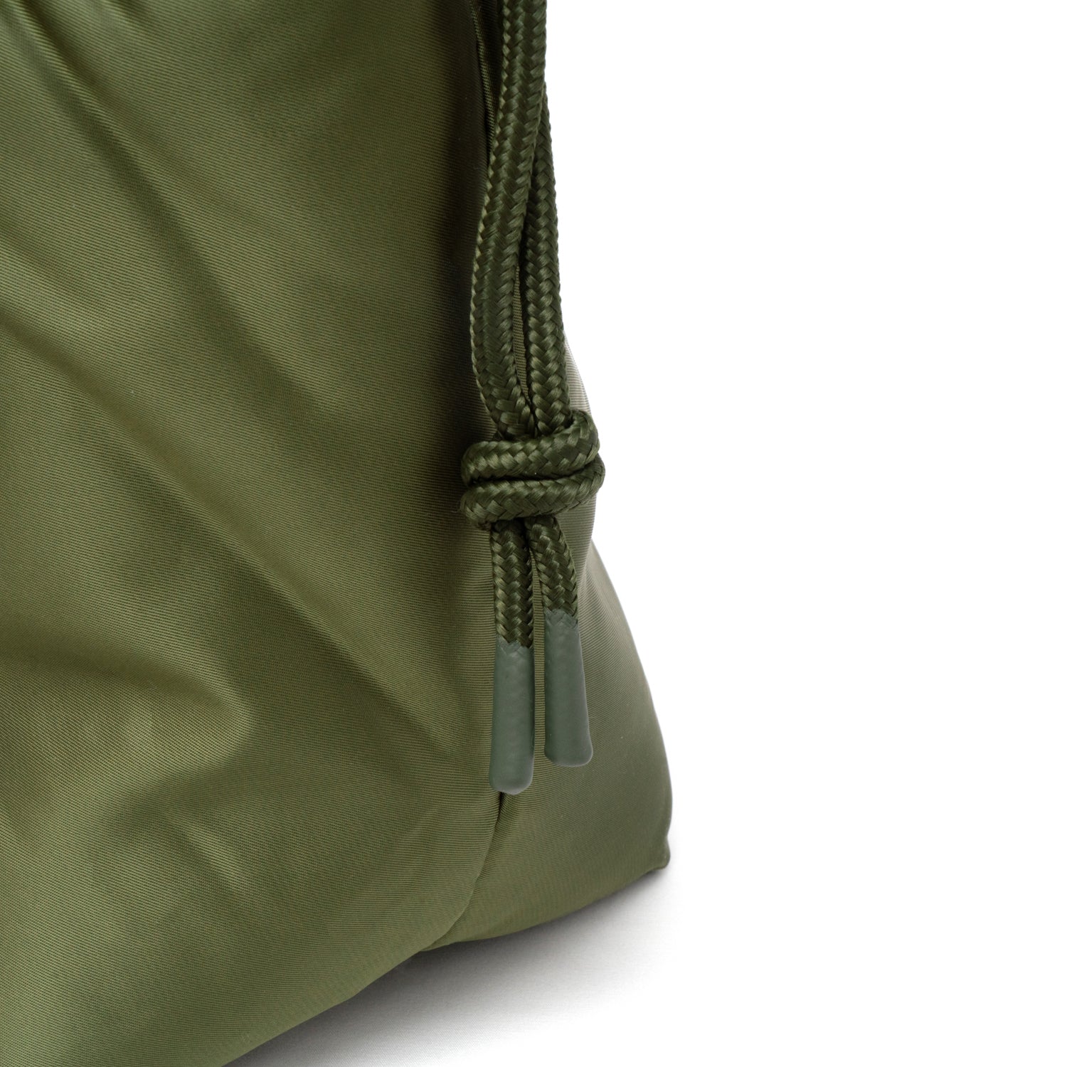 YOSEMITE PADDING NYLON DRAWSTRING TOTE M/KHAKI