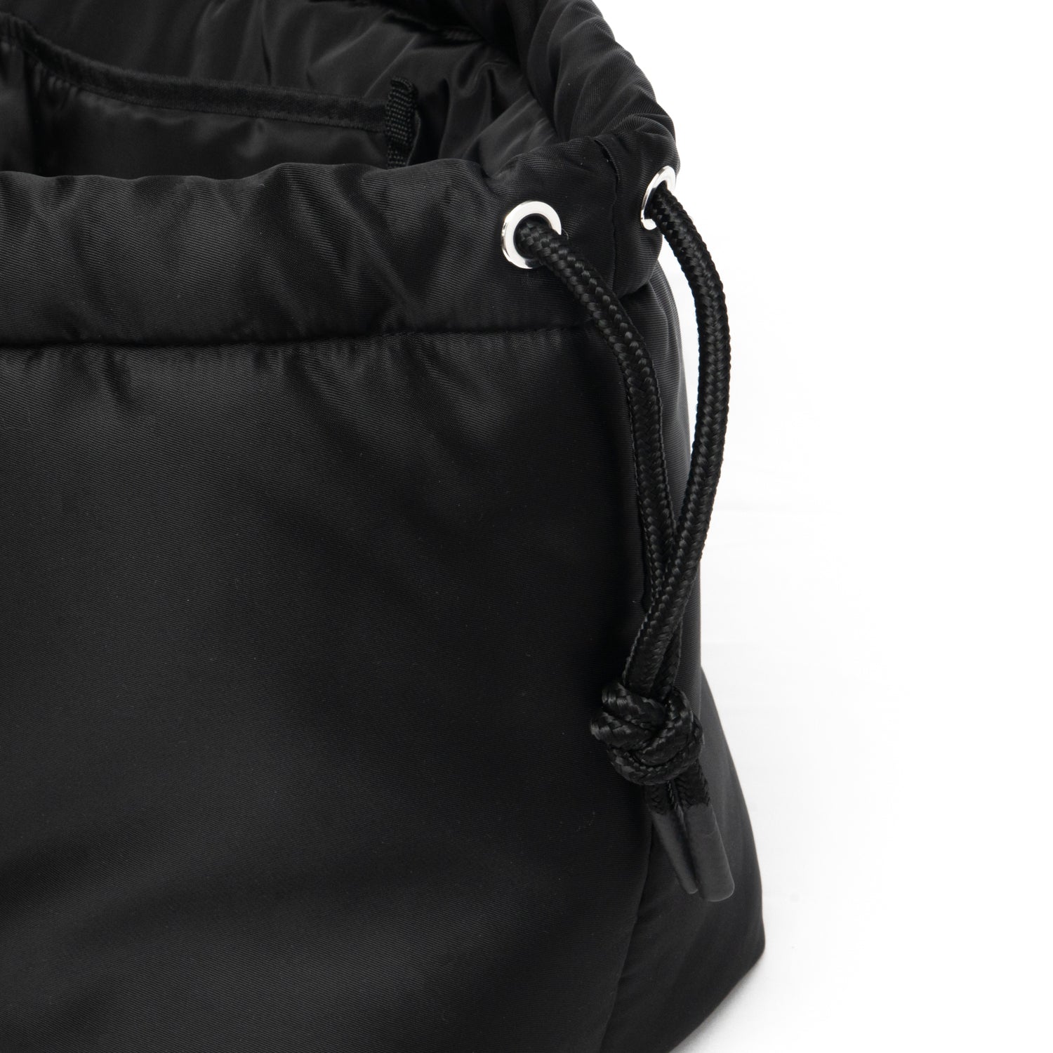 YOSEMITE PADDING NYLON DRAWSTRING TOTE L/BLACK