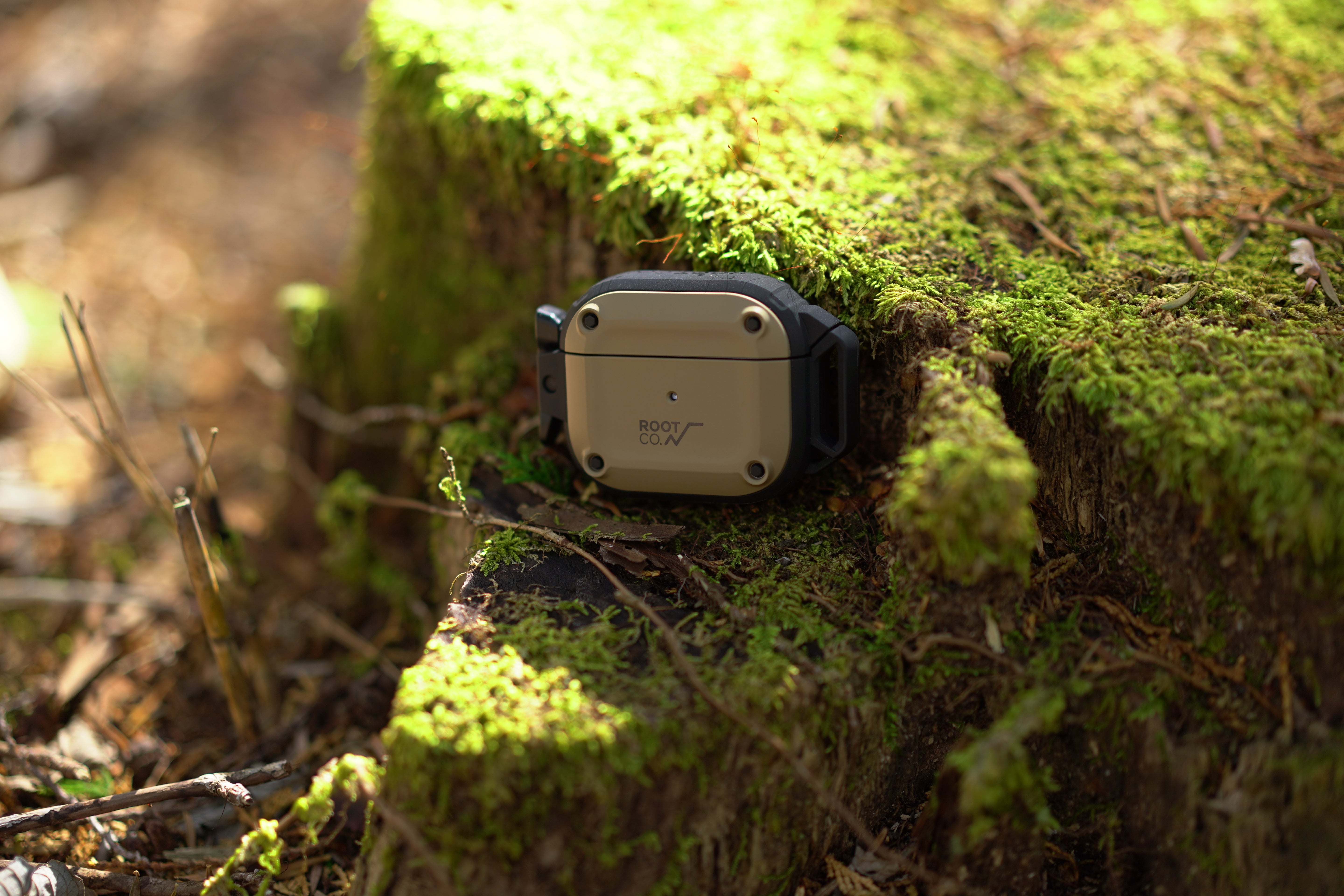 ROOT CO. / GRAVITY Shock Resist Case Pro.（AirPods第3世代対応）