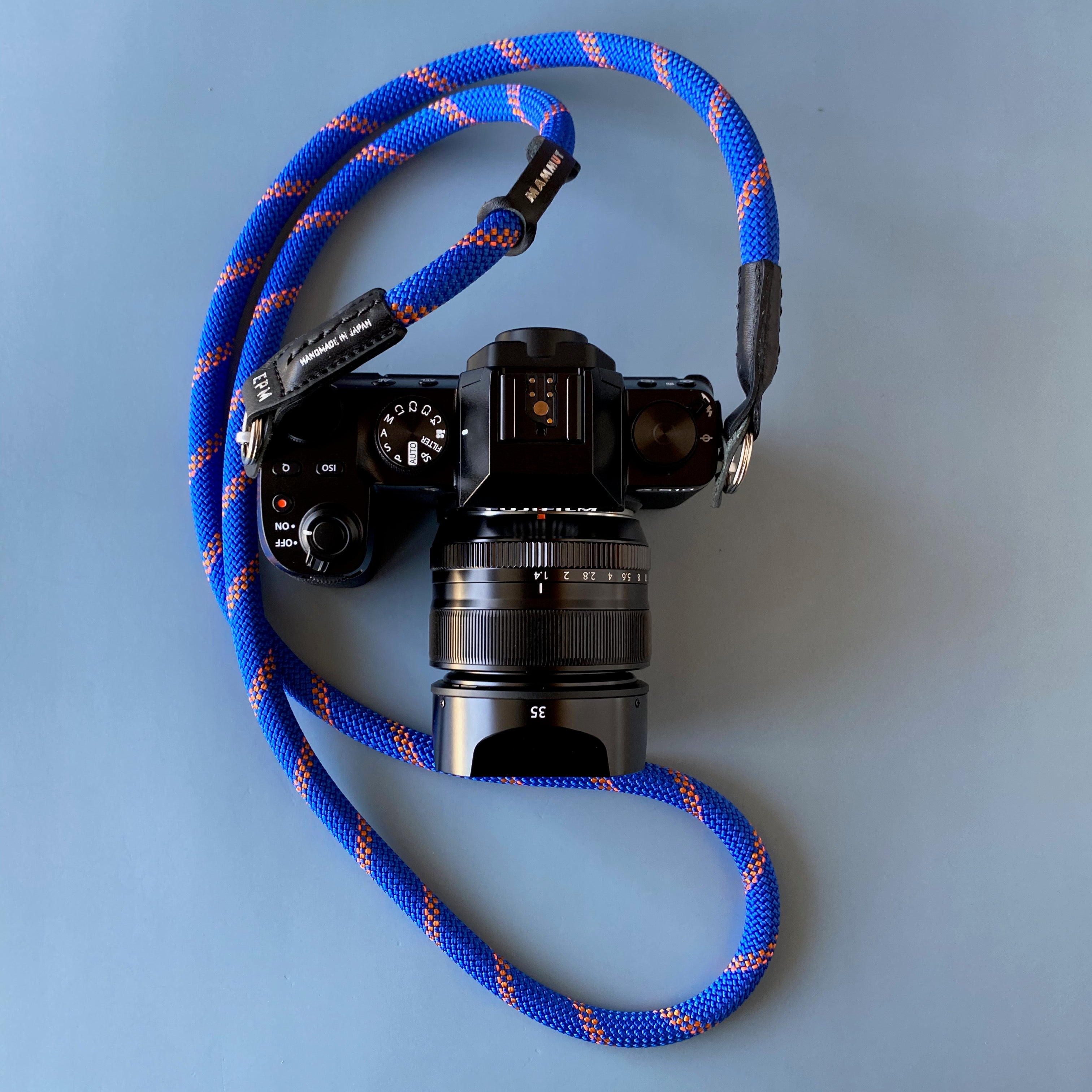 【MAMMUT EDITION】<br>YOSEMITE CAMERA STRAP<br> MOUNTAIN BLUE<br>マムートエディション ヨセミテカメラ ストラップ / マウンテンブルー