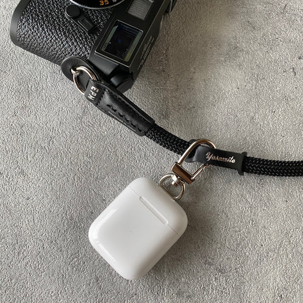 YOSEMITE CAMERA STRAP <br>TITANIUM GRAY<br>ヨセミテ カメラストラップ / チタングレー
