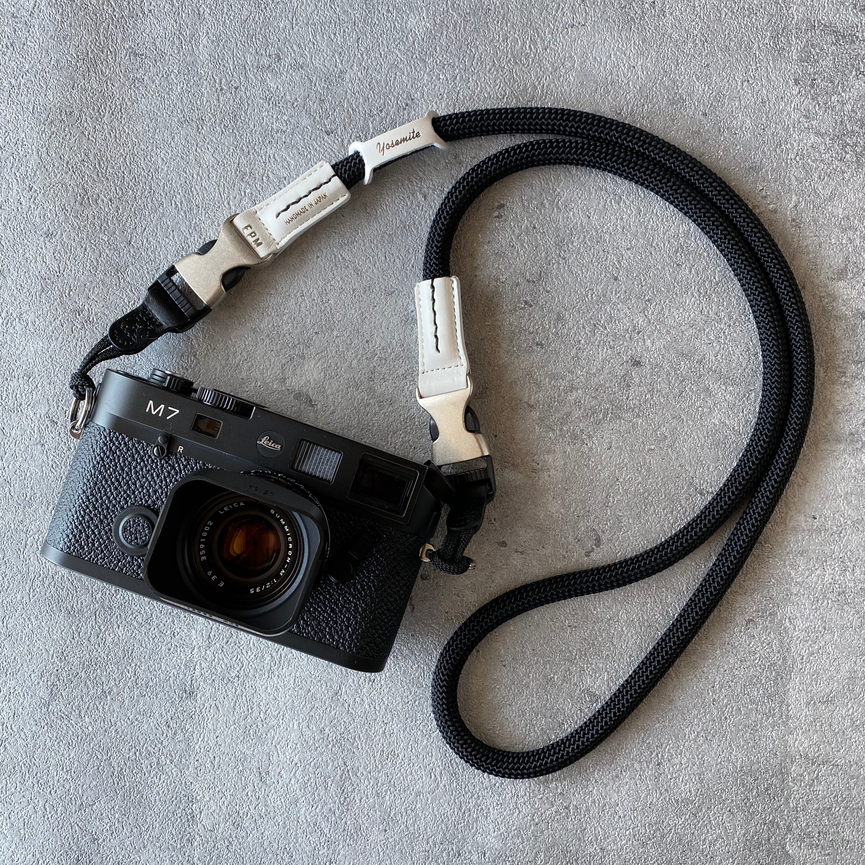 ヨセミテカメラストラップ　プロ　ブラック　美品　111cm